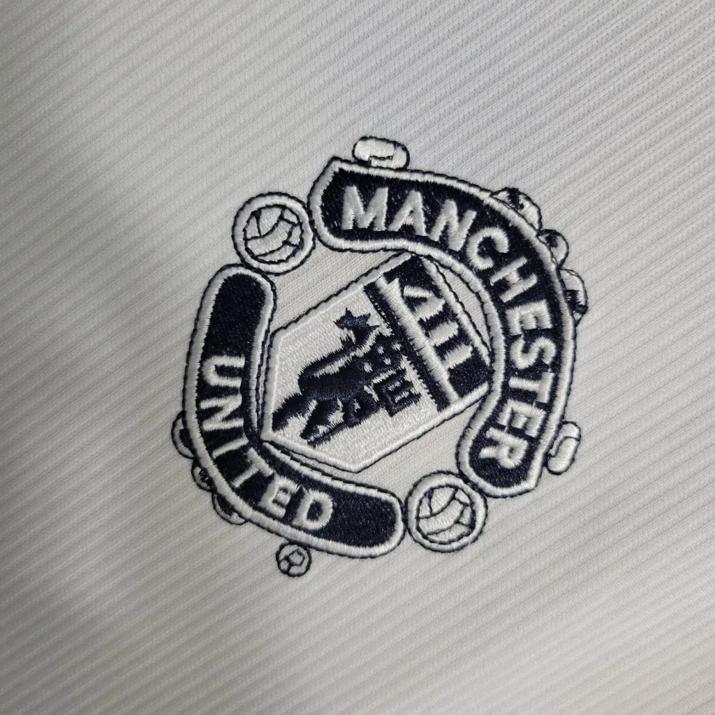 99-00 Retro Manchester United Away S-XXL Cheap Soccer Jerseys 3