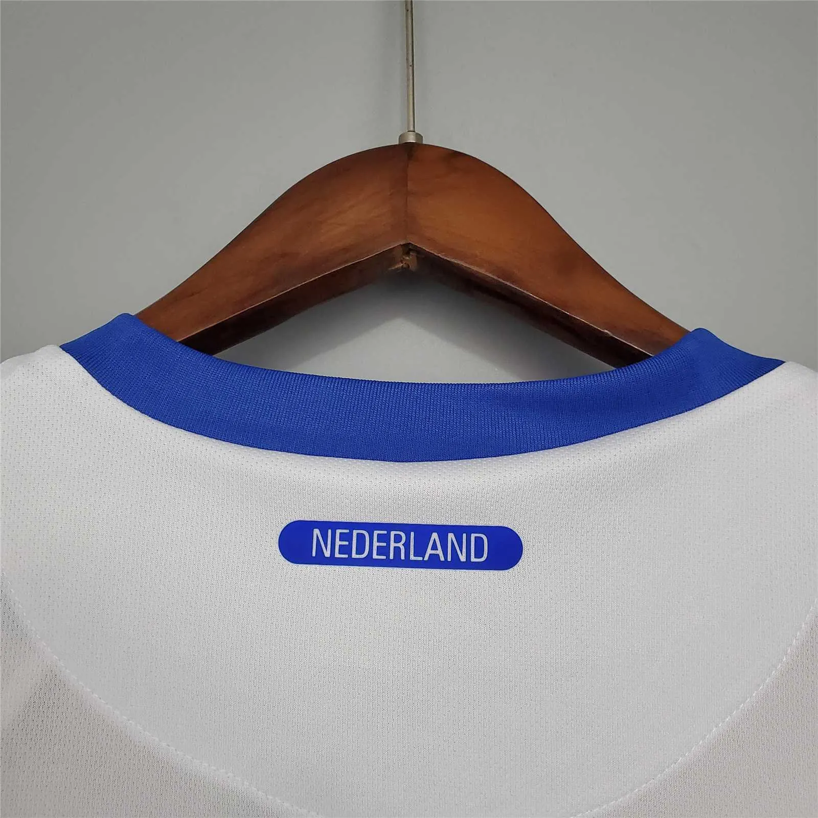 2012 Netherlands away 6