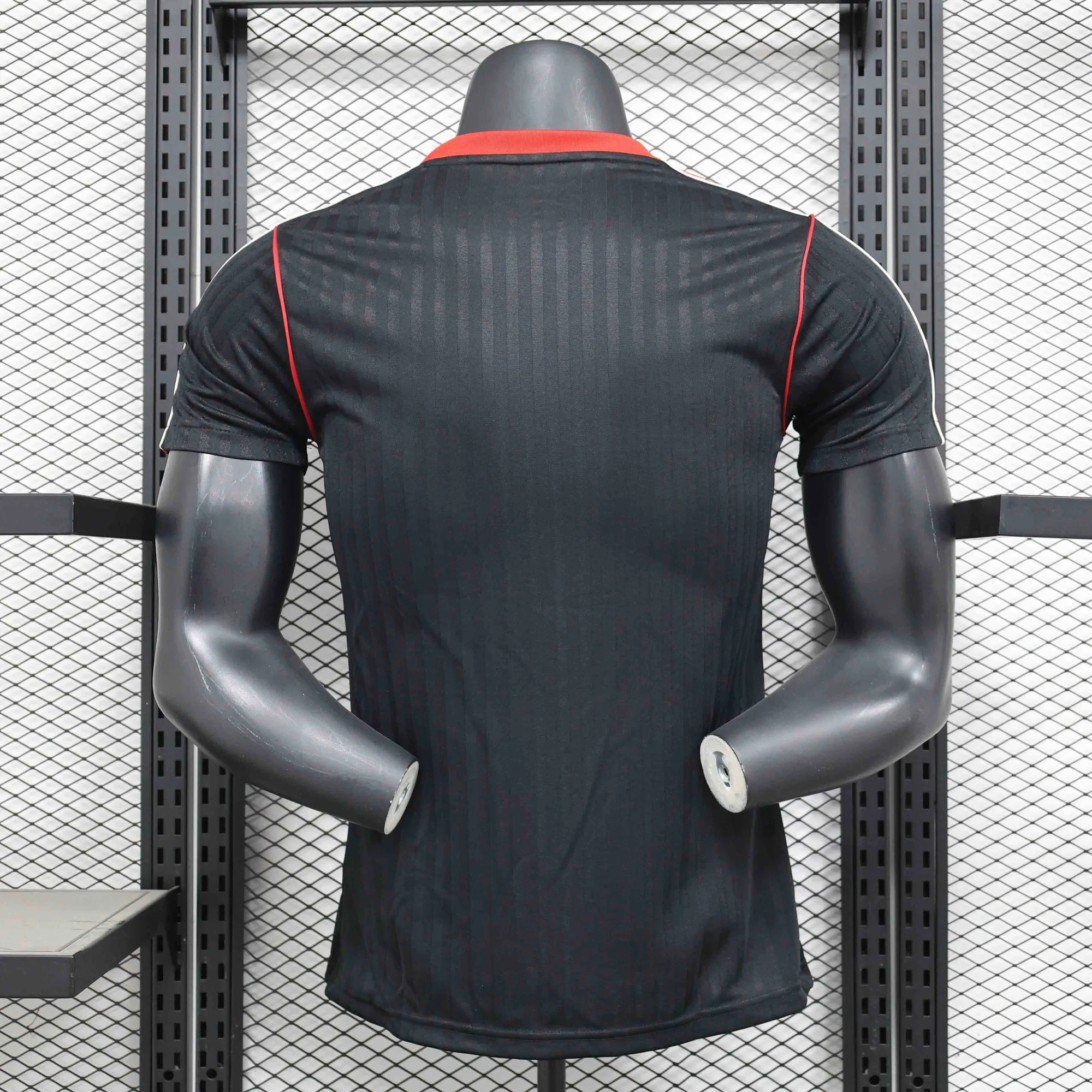 25-26 Manchester United Black Terrace Icons Kit Player Version Shirt AAAAJersey Supplier Yupoo 1