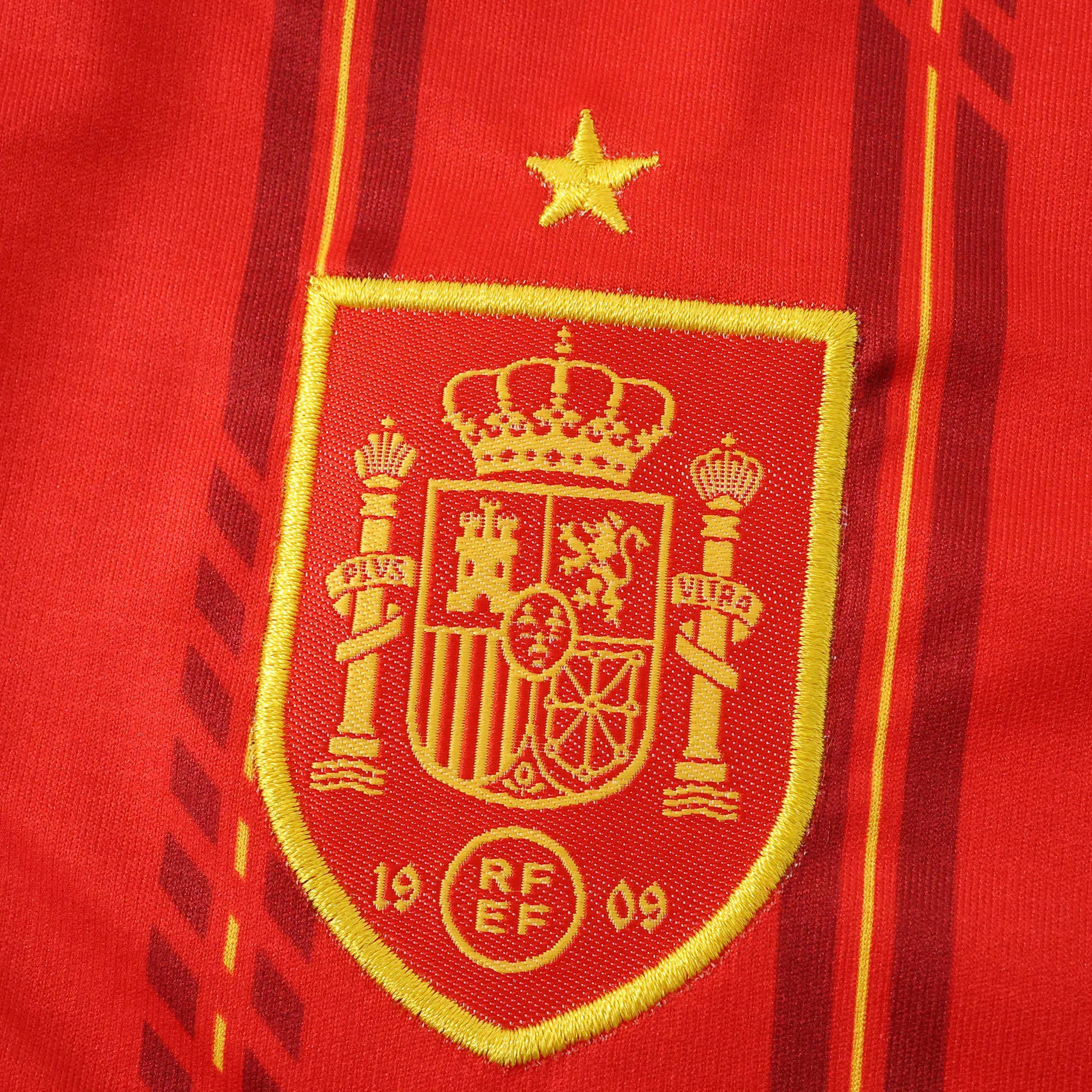 2026 FIFA World Cup Spain Women Home Cropped Jersey AAAAJersey Supply Yupoo 3