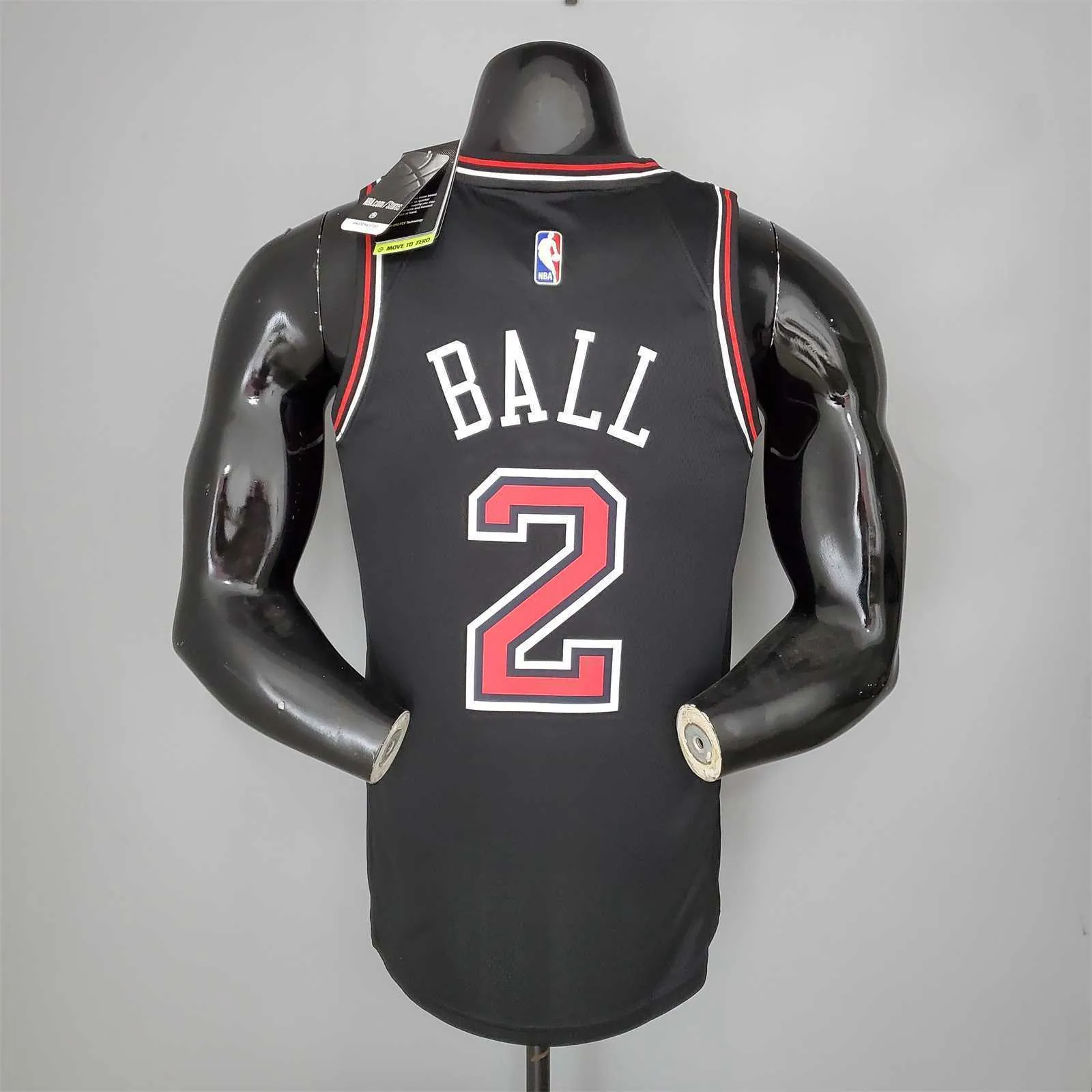BALL#2 Chicago Bulls black 1
