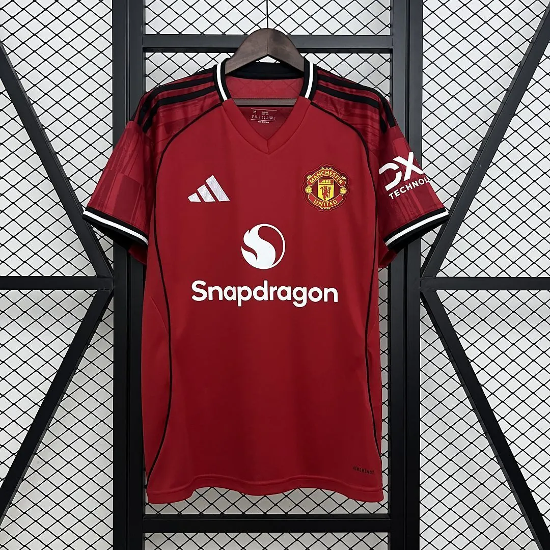 25-26 Manchester United Home Kit Football T-Shirt AAAAJersey Yupoo 9