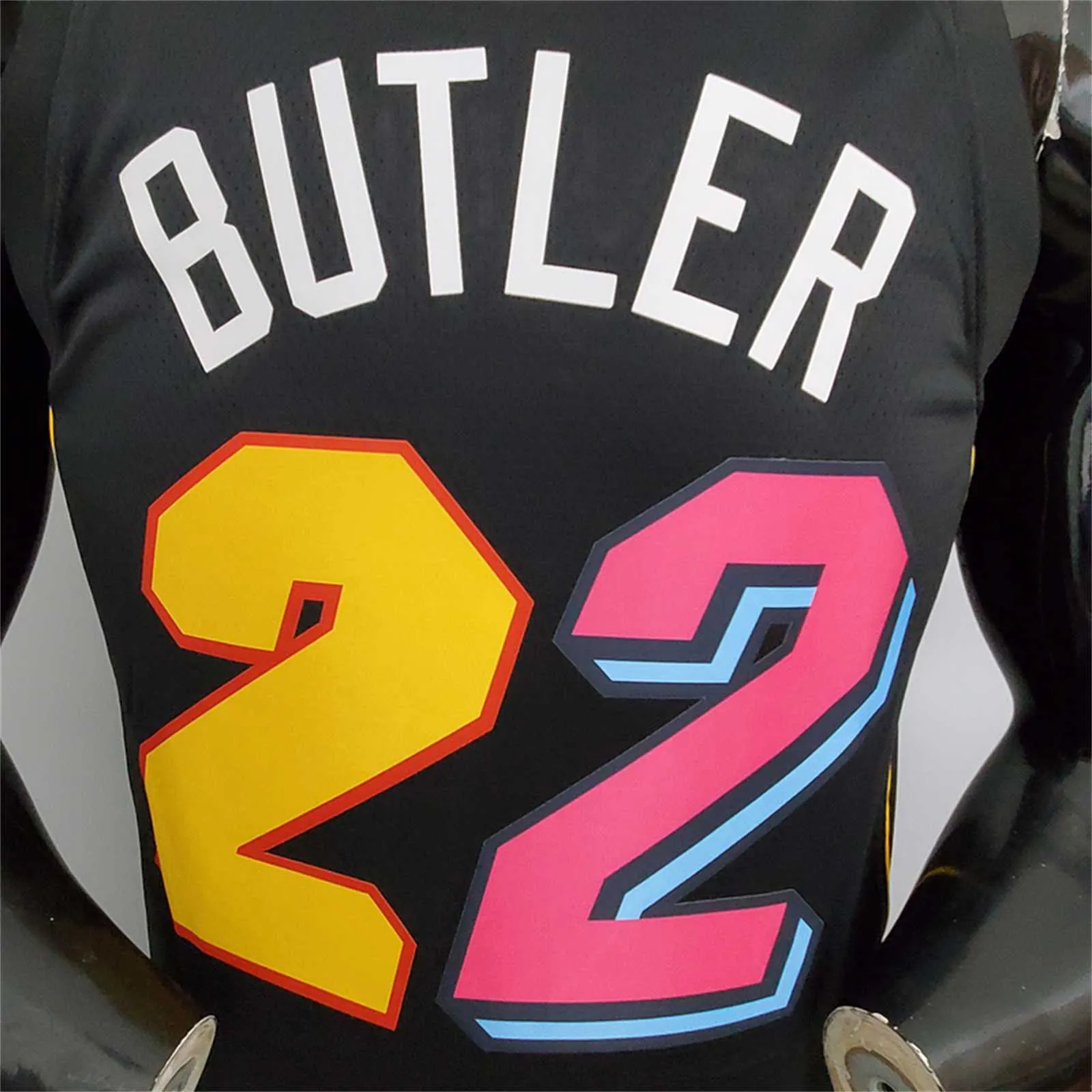 2022 Season Heat Team Butler #22 City Edition Black 4