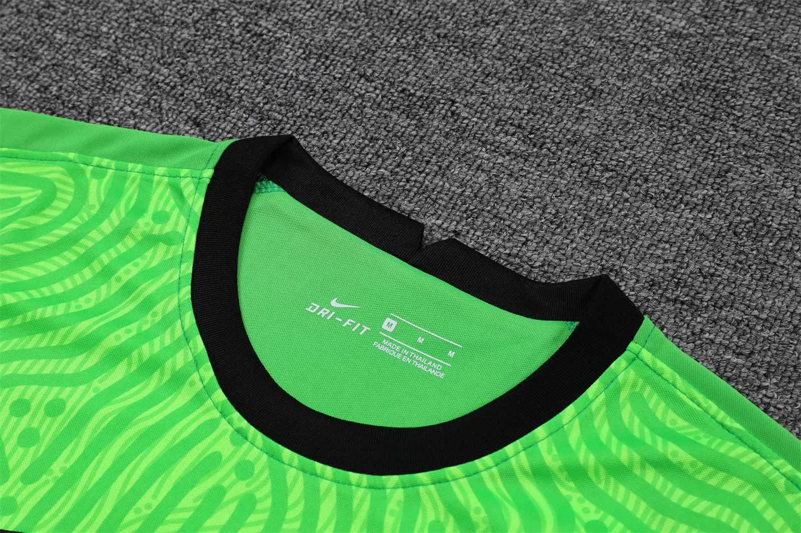2021 France green goalkeeper long sleeve 11
