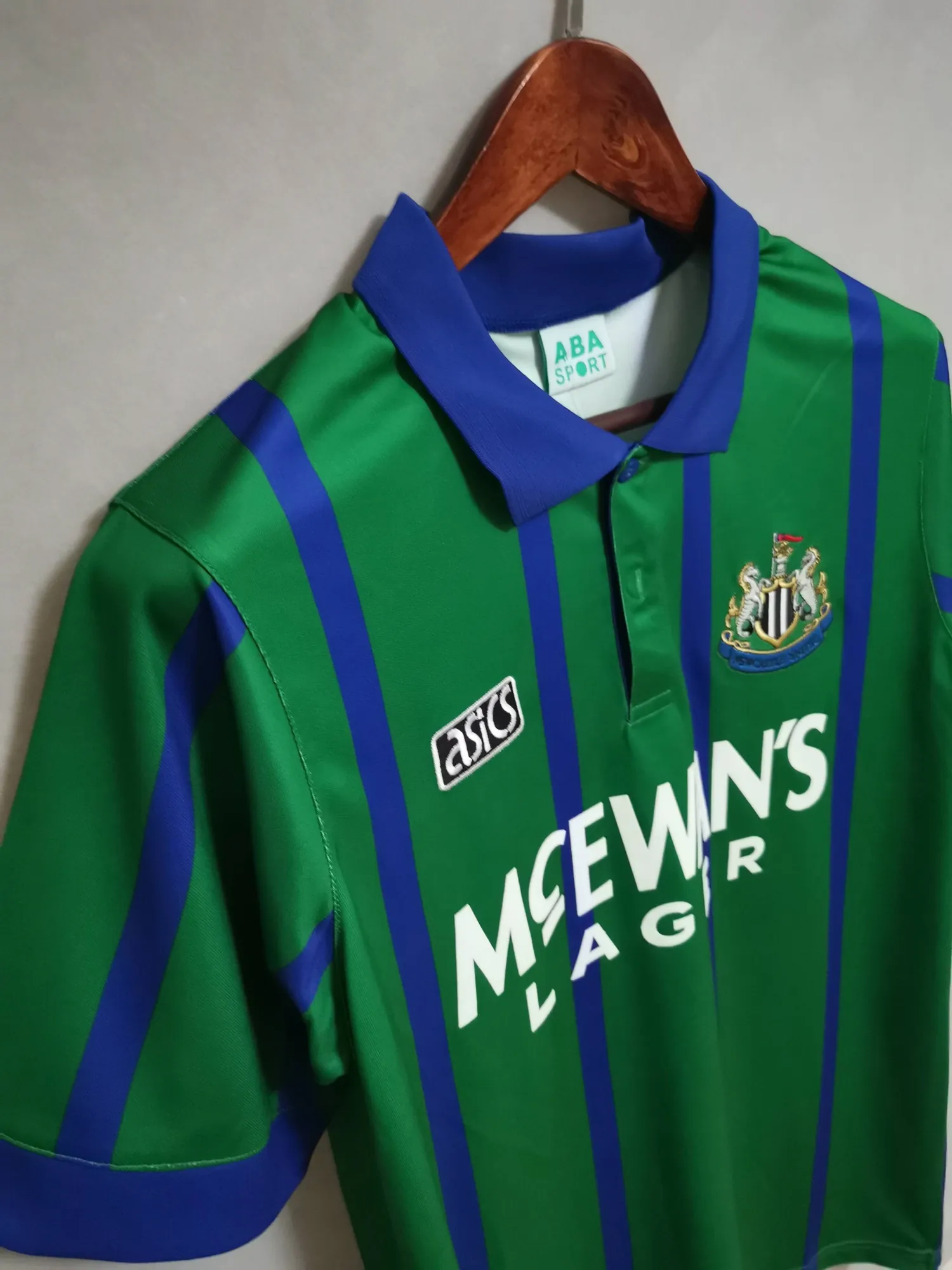 94-95 Newcastle away 6