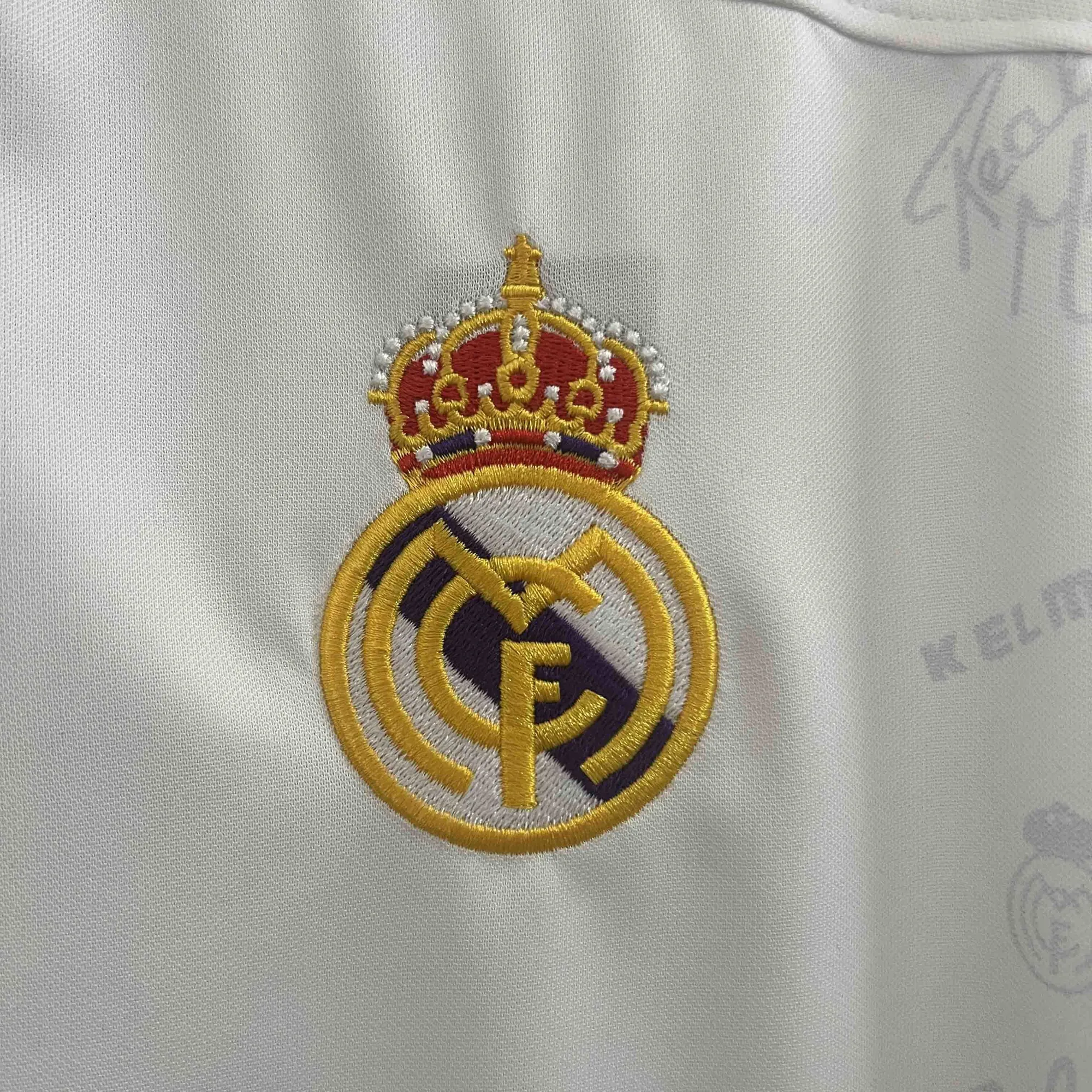 94-96 Real Madrid Home Retro Kit Long Sleeve Vintage Shirt Football AAAAJersey Supplier 1