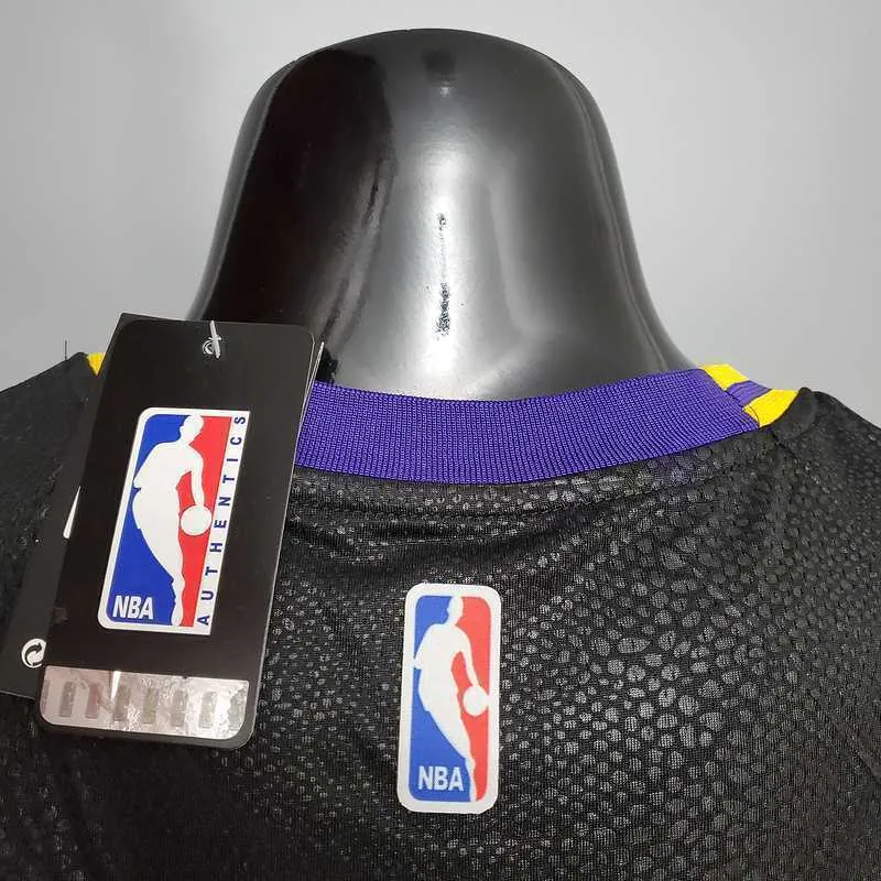 KUZMA #0 Lakers black 2