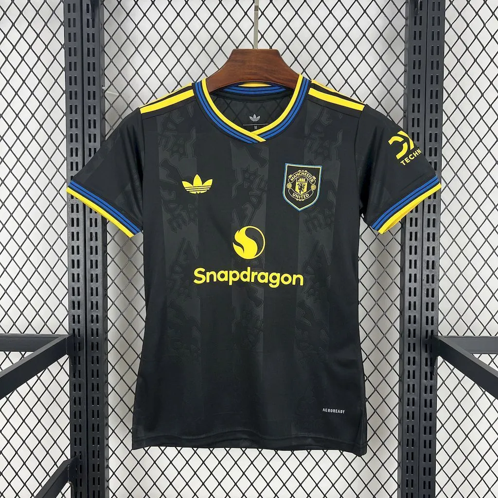 25-26 Manchester United Third Women Shirt Lady Apparels AAAAJersey Supply Yupoo 6