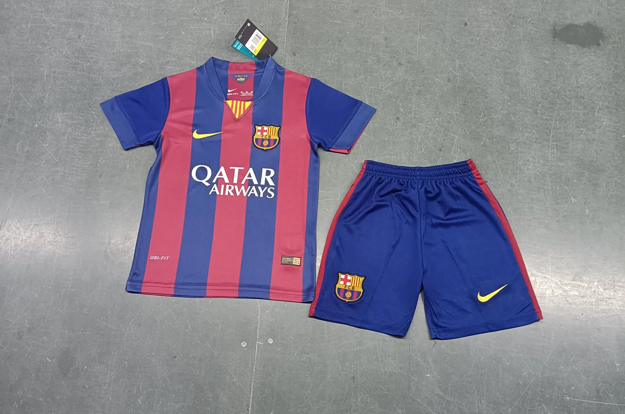 14-15 Barcelona Home Retro Kids Kit Size-16-28 Football Jersey Yupoo 3