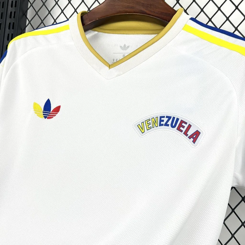 2026 Venezuela World Cup FIFA Away Mens Kit Football T-Shirt AAAAJerseys Supply Yupoo6 4