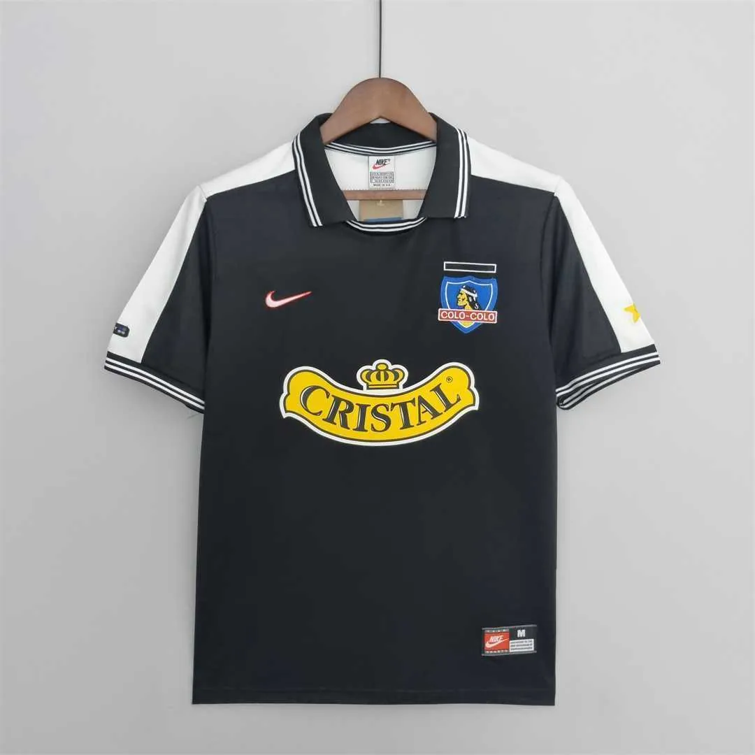 99 Colo-Colo away 11