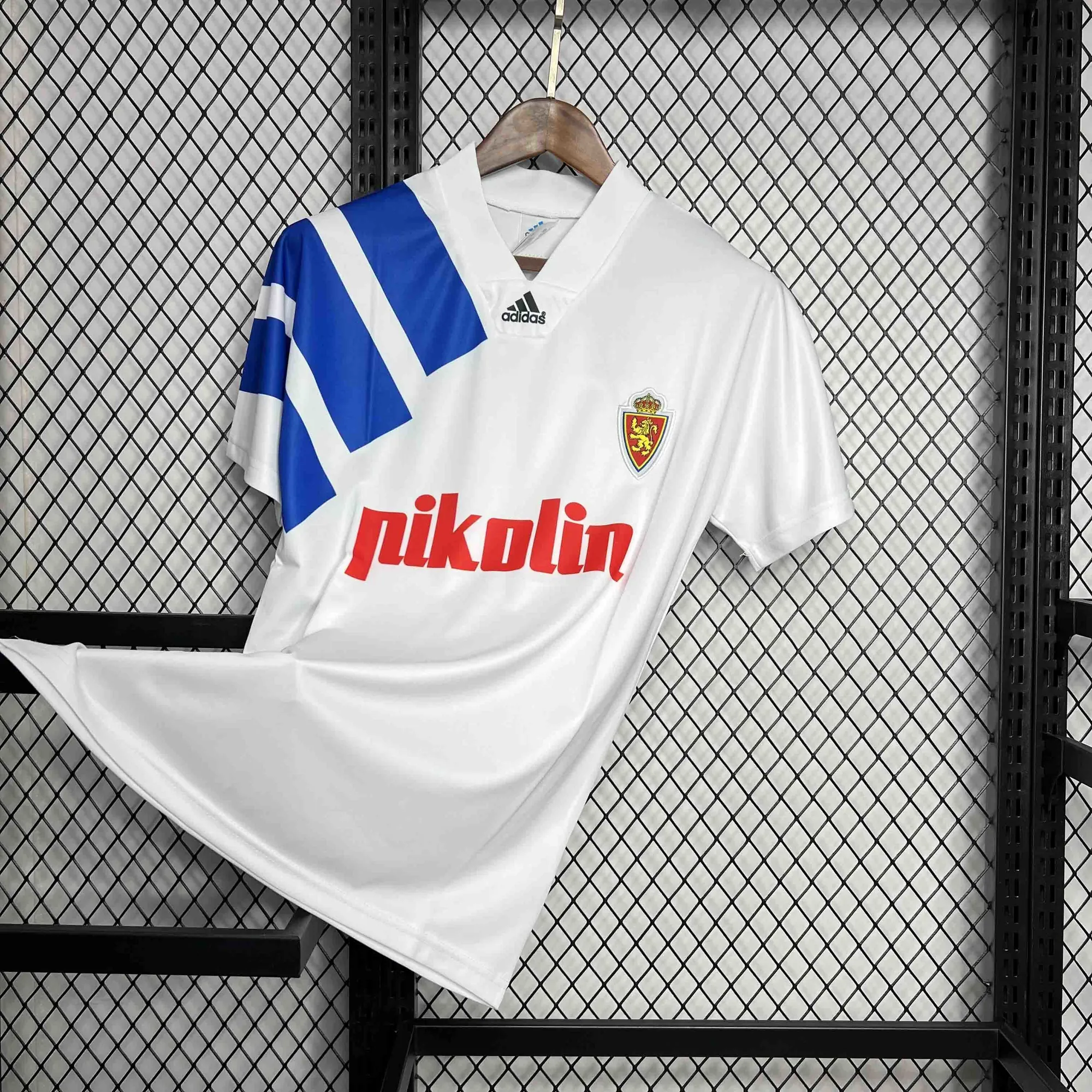 92-93 Osasuna Home Retro Kit Football Uniform AAAAJerseys Dropshipping Yupoo 4