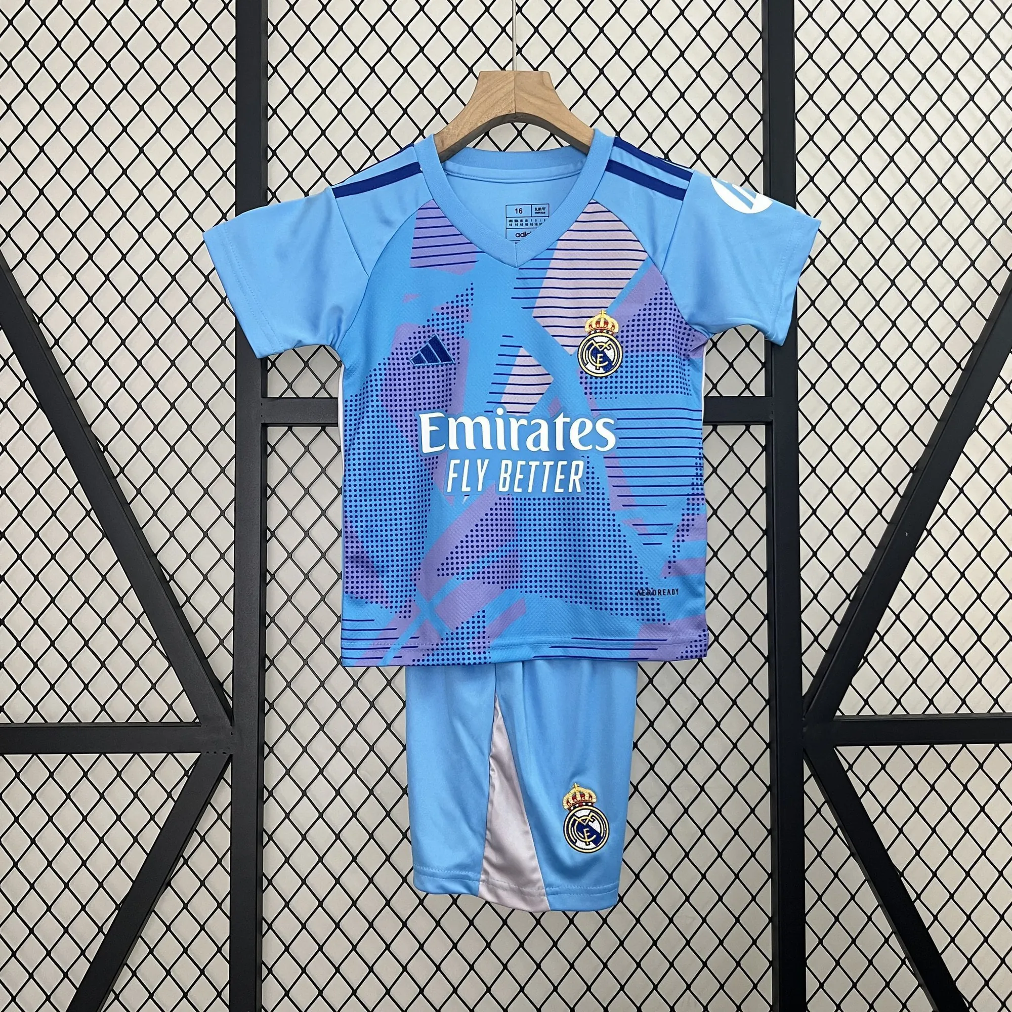 24-25 Real Madrid Goalkeeper Kid Kits Blue Youth Apparels AAAAJersey Supplier Yupoo 9