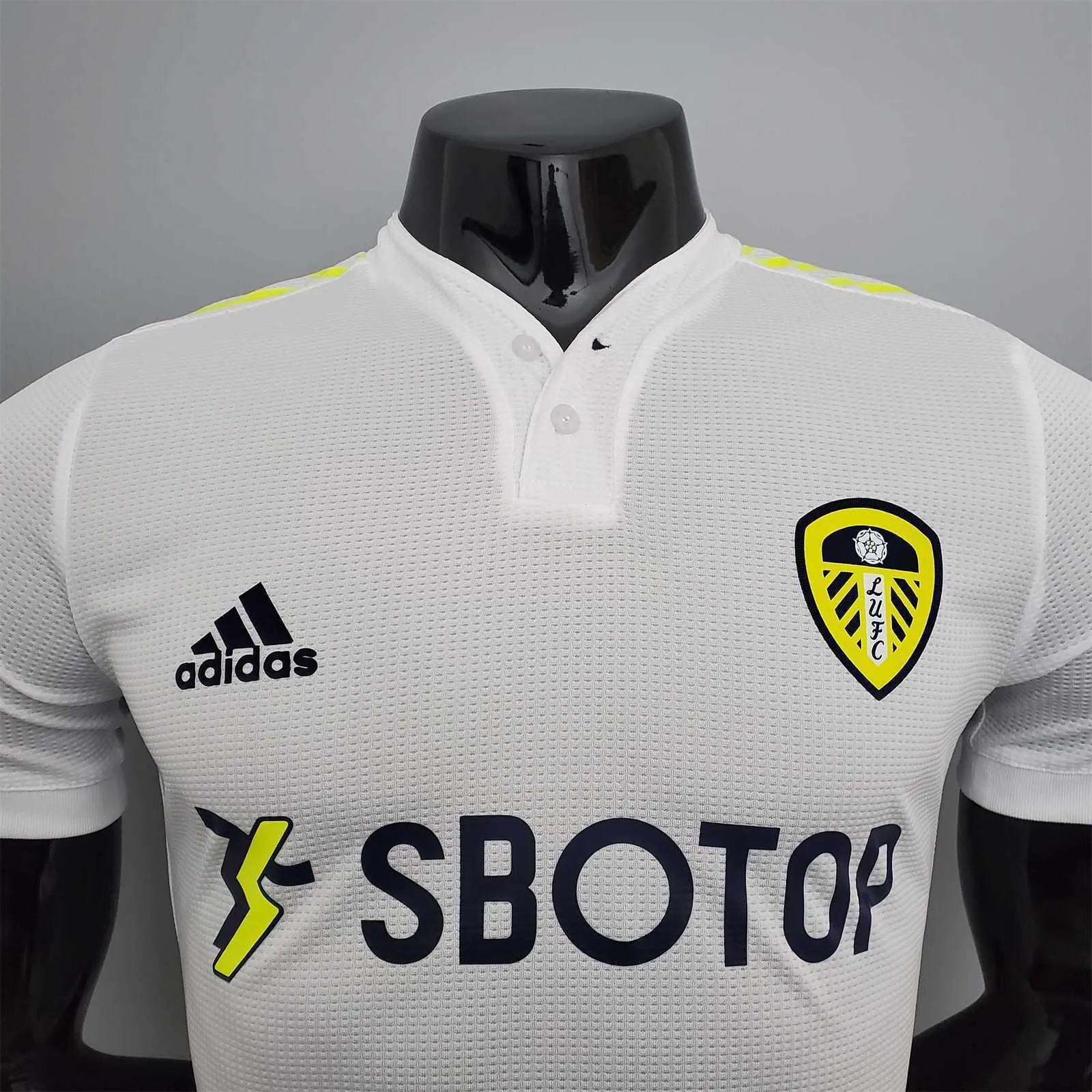 21-22 Leeds United home player version 2