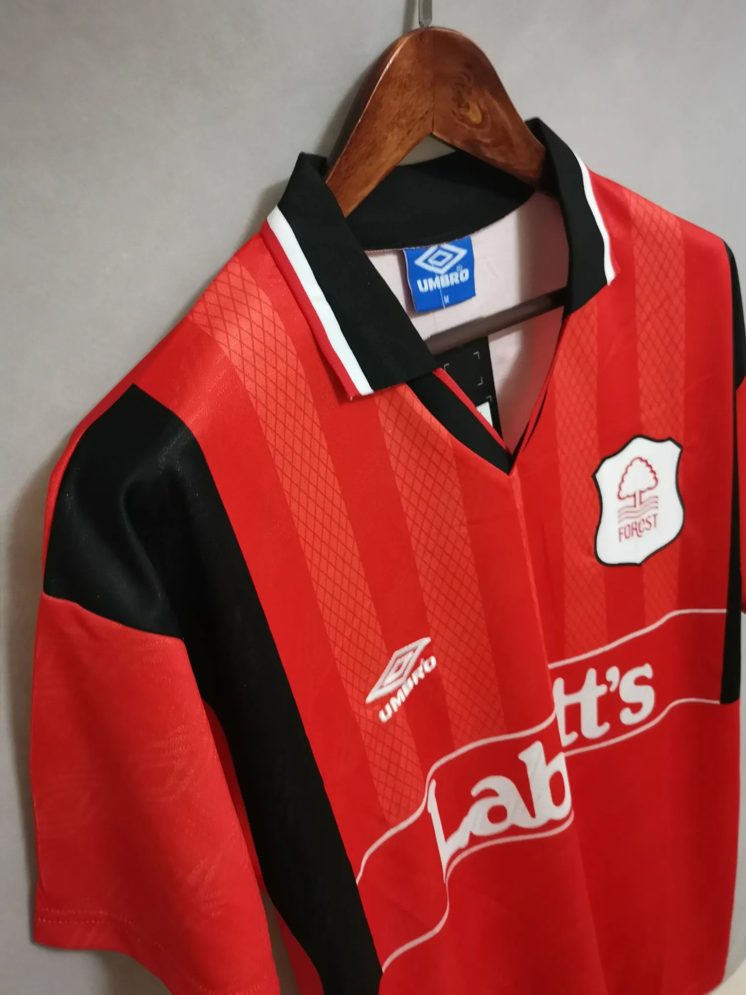 94-95 Nottingham Forest home 6