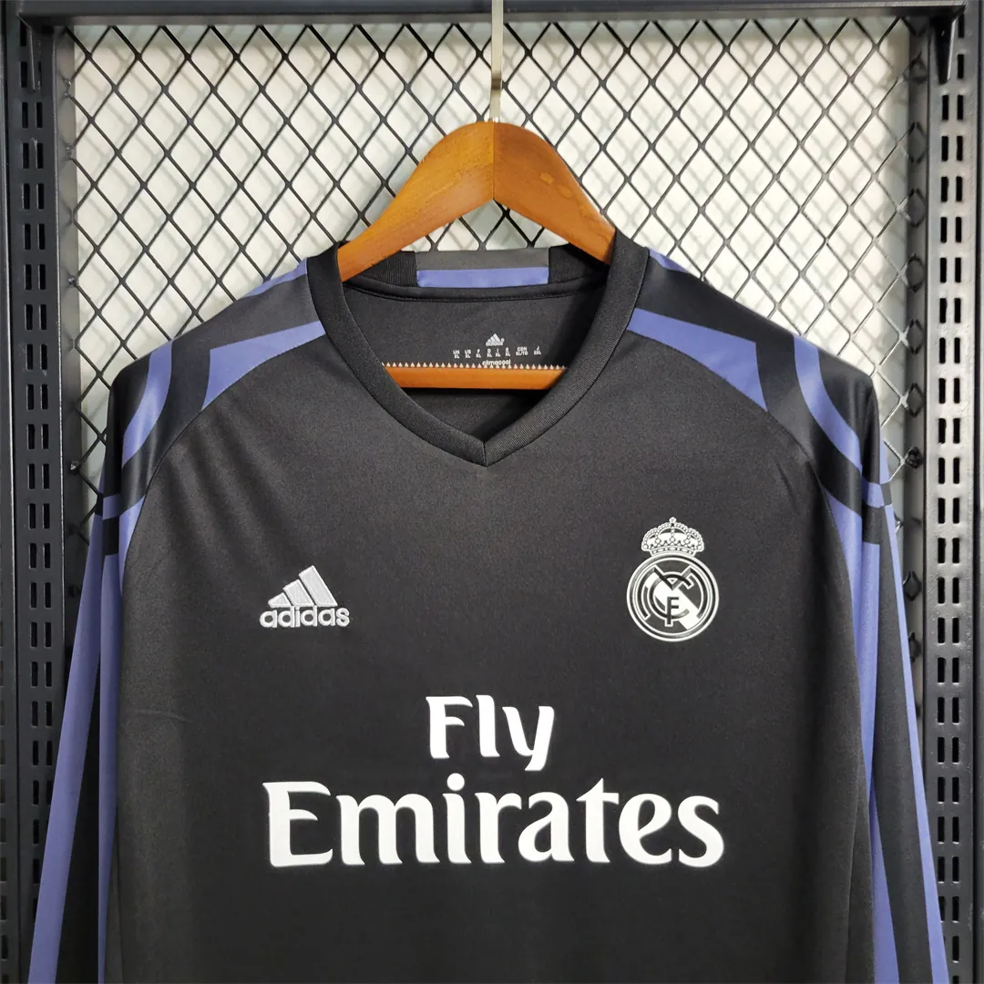 16-17 Real Madrid third away long sleeve 4