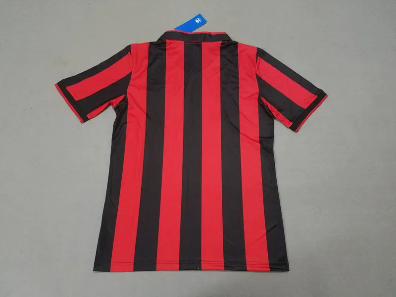 91-92 AC Milan home 5