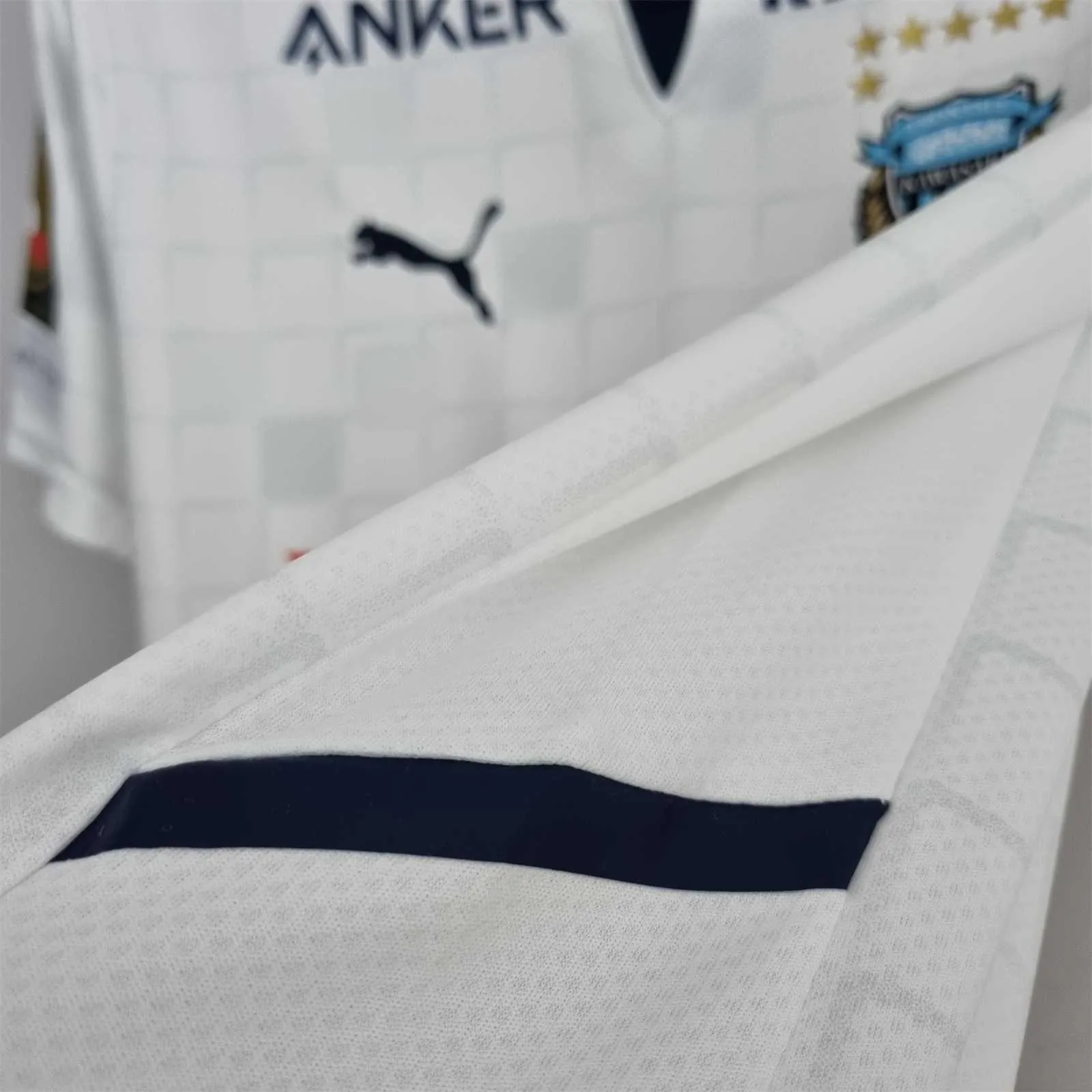 22-23 Kawasaki Frontale away 8