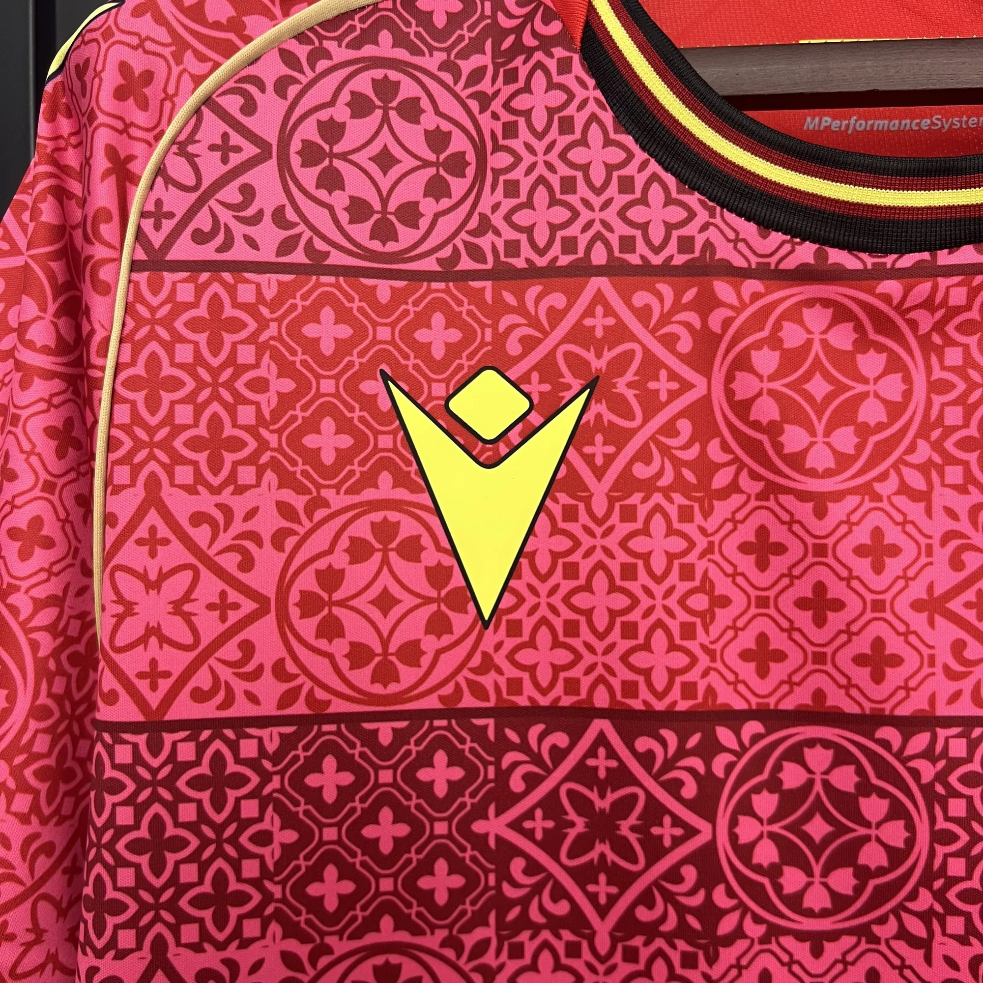 25-26 Cadiz Away Red Shirt Football Apparels AAAAJersey Supplier Yupoo 8