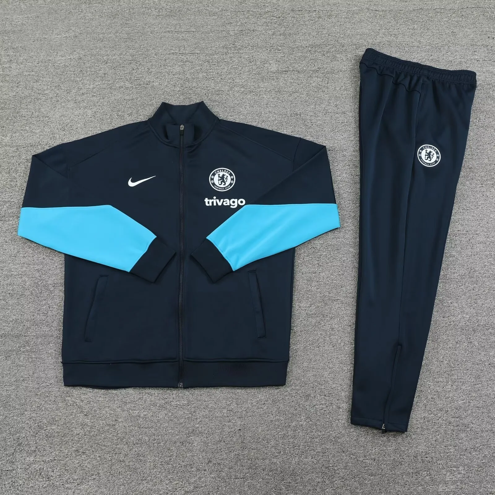 24-25 Chelsea Jacket Football Shirts 1