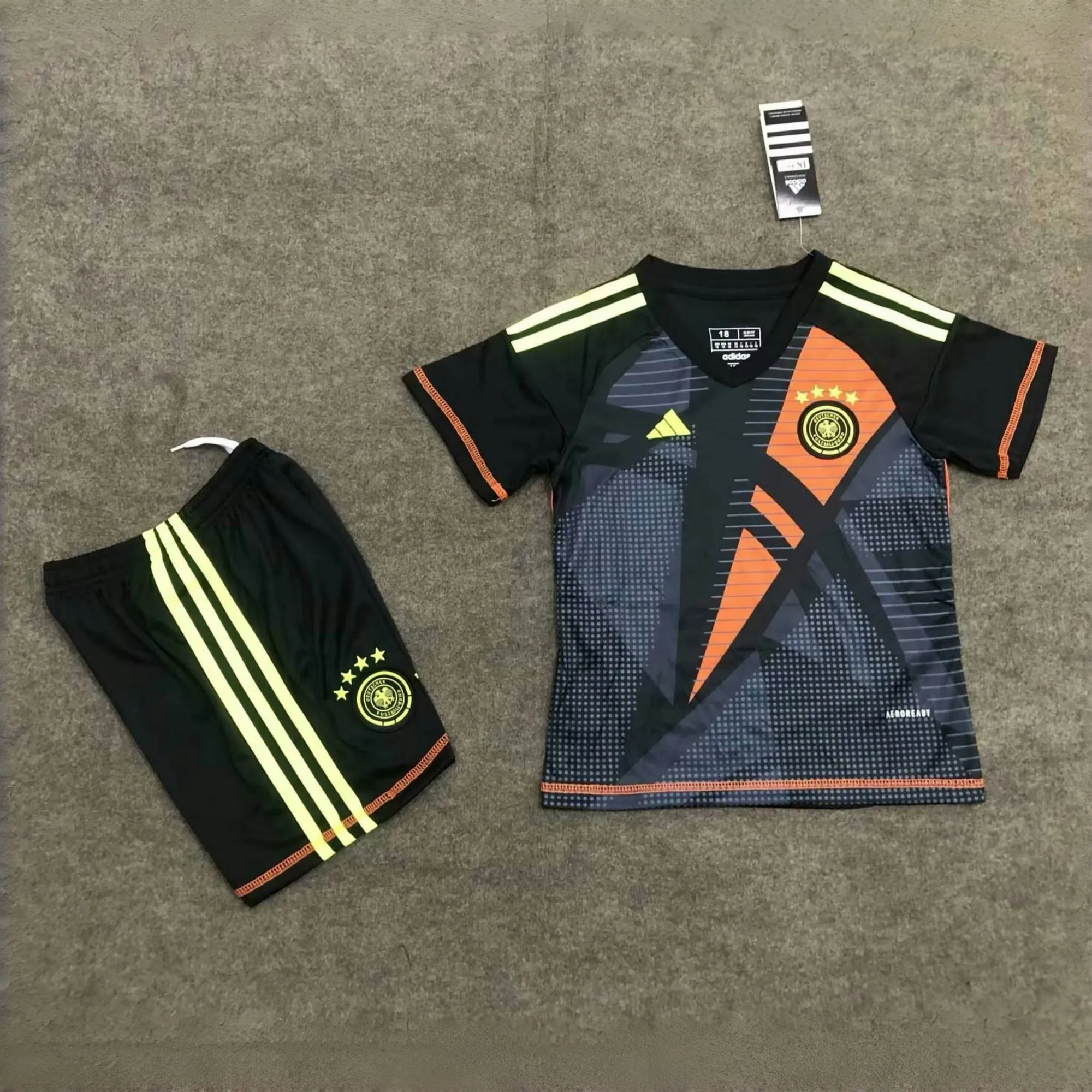 2024 Germany Goalkeeper Kid Kits Black Youth Apparels AAAAJersey Wholesale Yupoo 2
