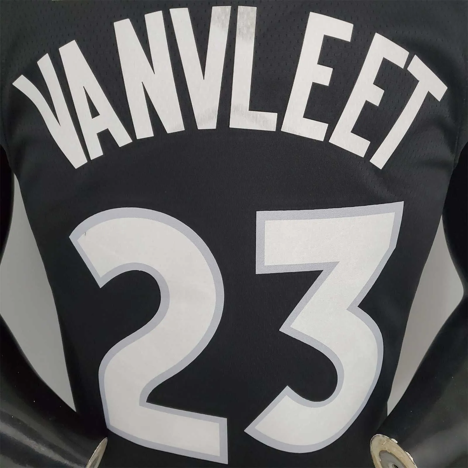 VANVLEET#23 2021 Raptors Bonus Edition Purple and Black 5