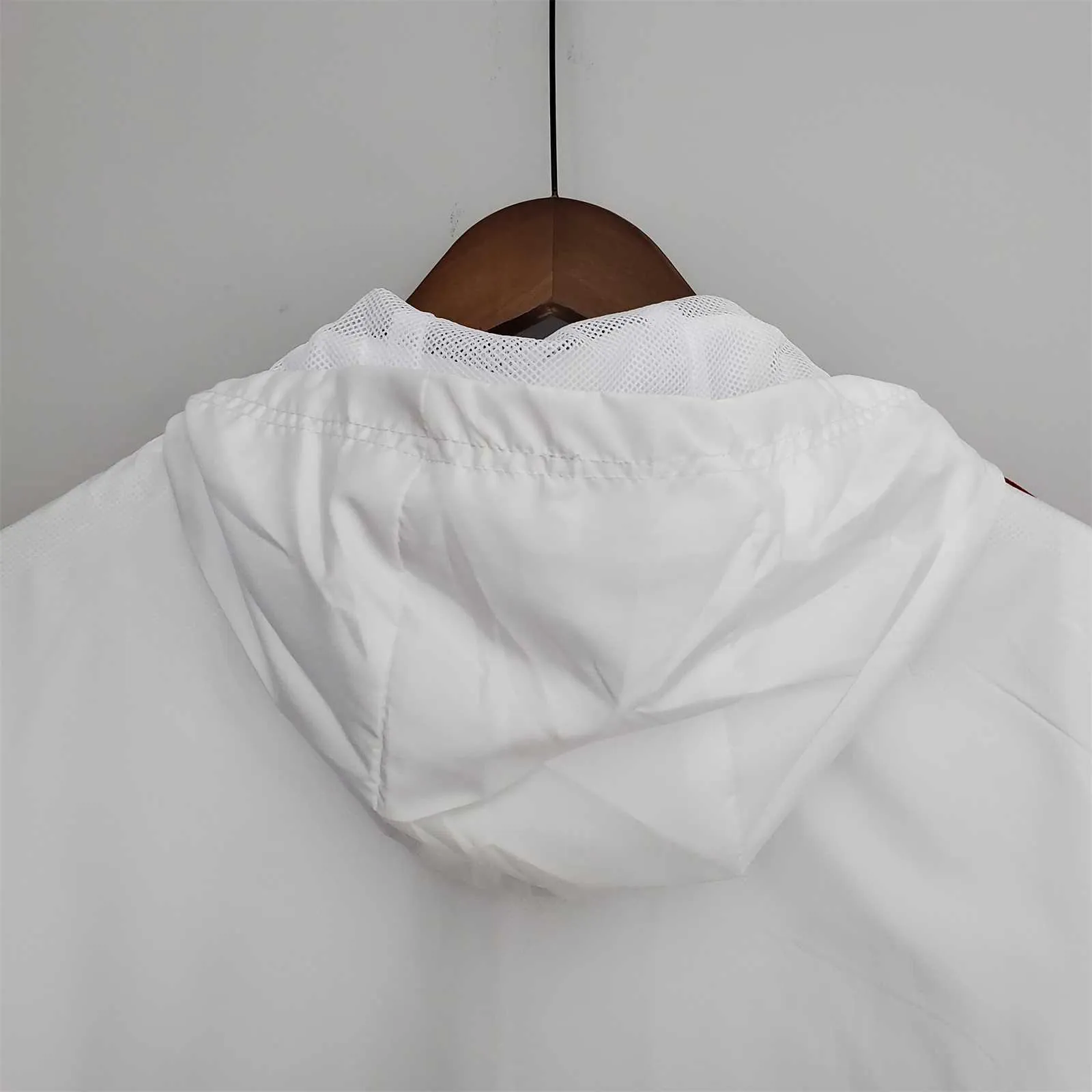 22-23 Sao Paulo white windbreaker 1