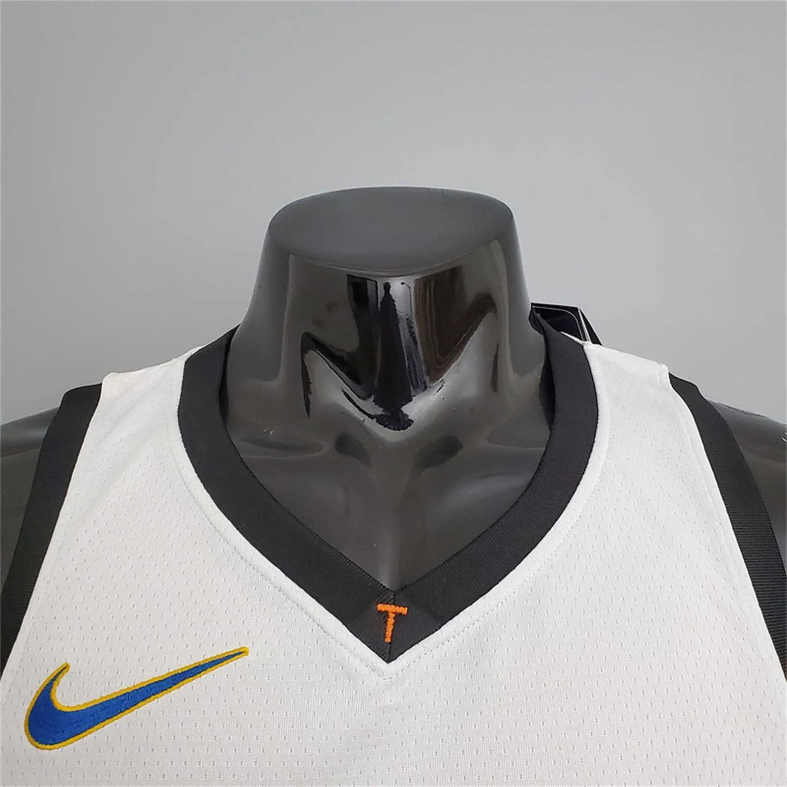 Nets Aldridge #21 graffiti (white) 5