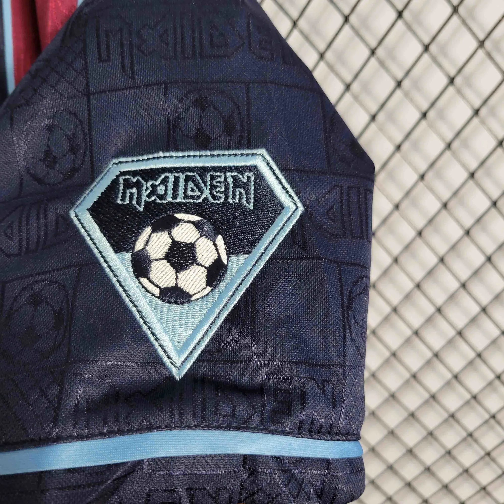 11-12 West Ham Iron Maiden Home Retro Kit Vintage Shirt Sport AAAAJersey Yupoo 3