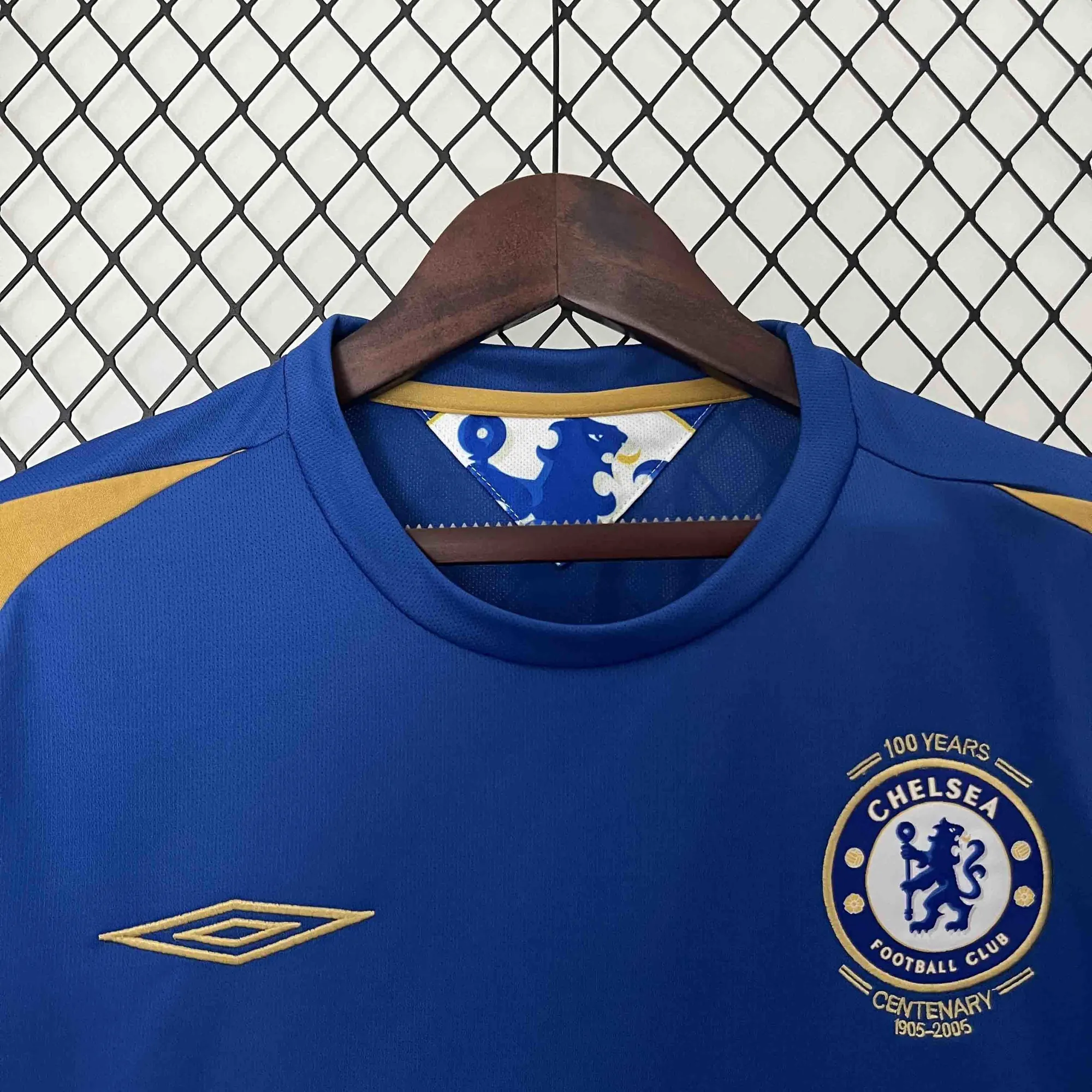 05-06 Chelsea Home Retro Kit Jersey Supplier Yupoo 5