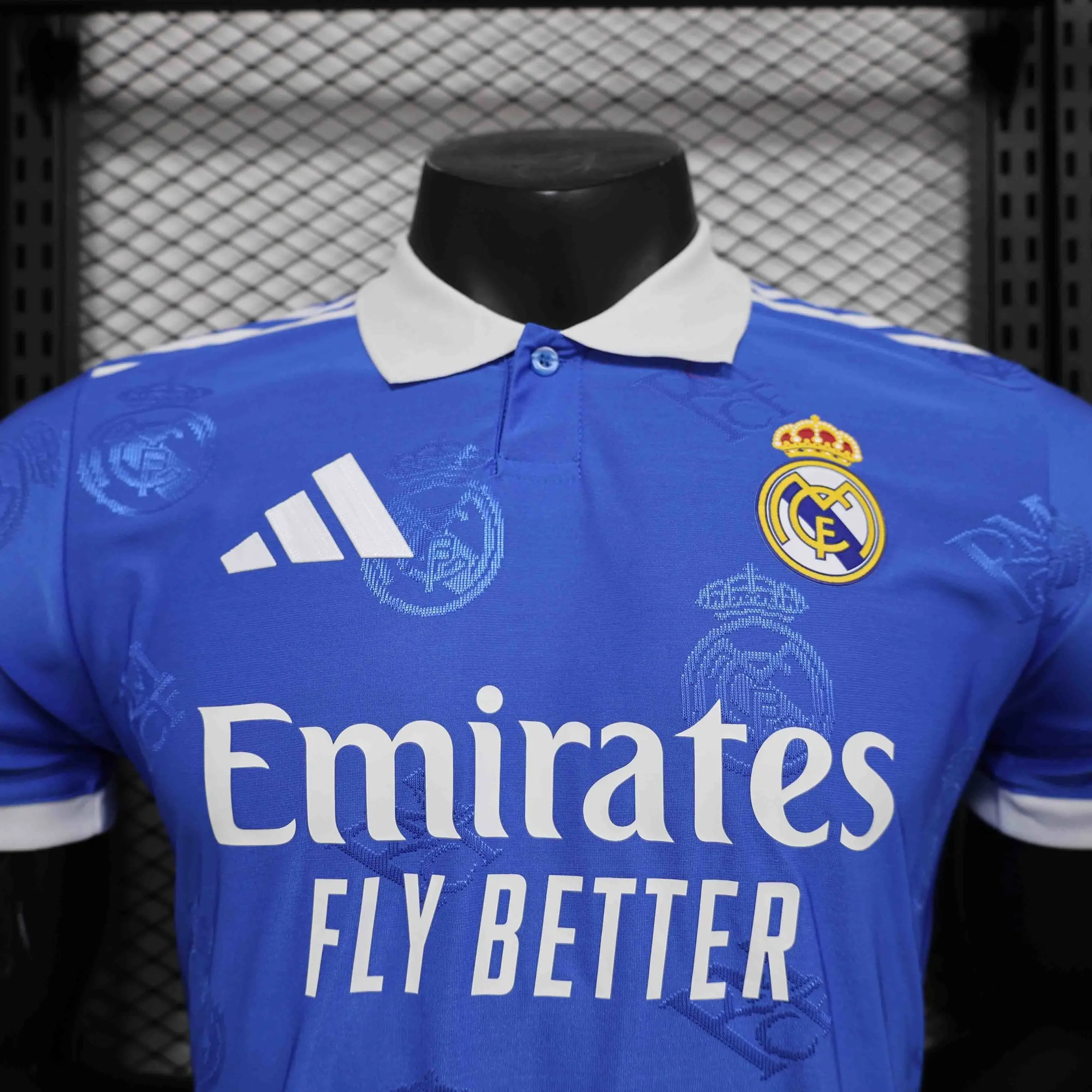 25-26 Real Madrid Blue Special Edition Player Version Shirt AAAAJersey Supplier Yupoo 1