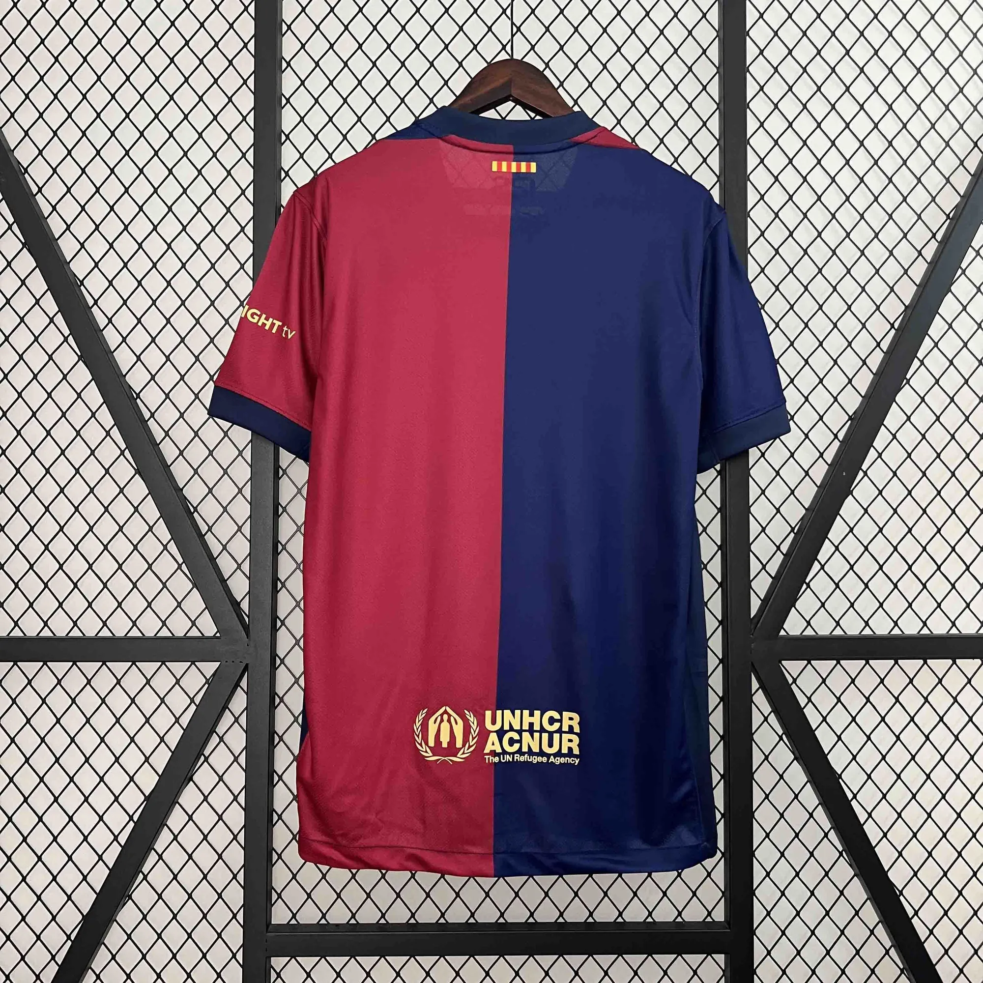 24-25 Barcelona Home Kit Football AAAAJersey Supplier 1