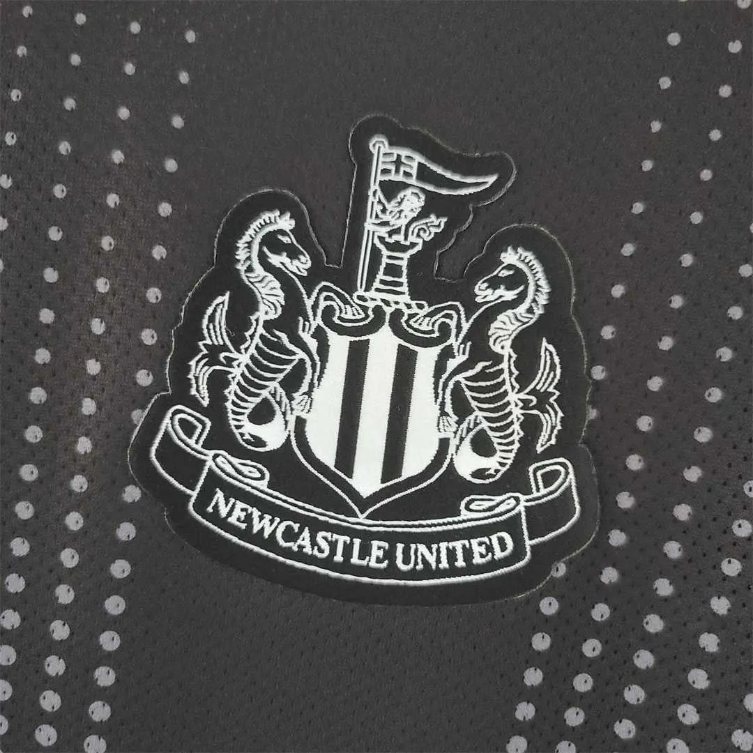 22-23 Newcastle Black 4