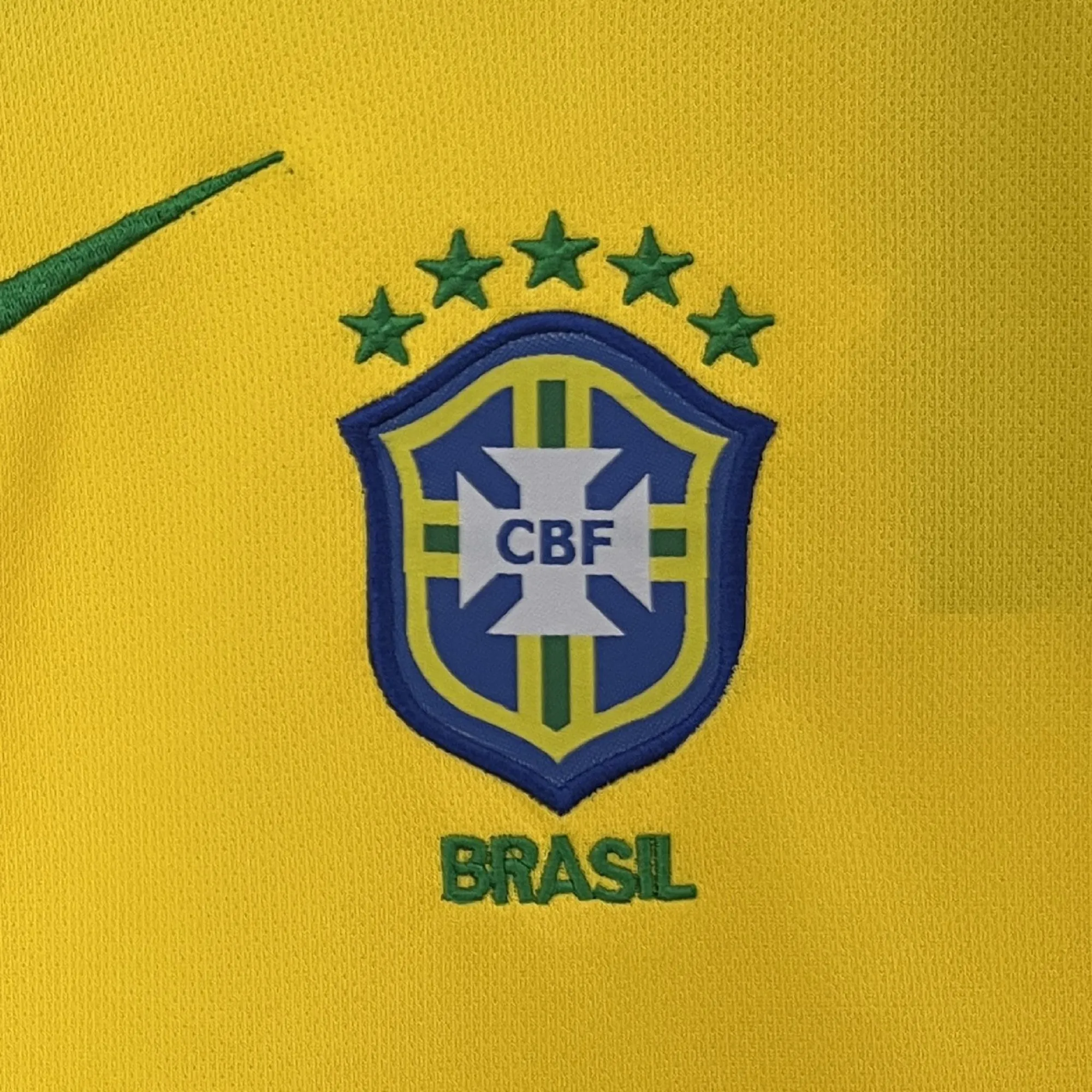 2004 Brazil Home Retro Kid Kits Youth Apparels AAAAJersey Wholesale Yupoo 1