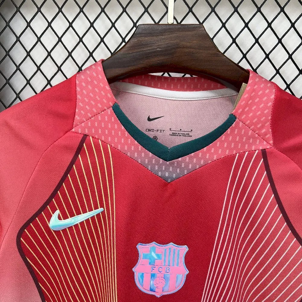 25-26 Barcelona Pink X KAROLG Football T-Shirt Custom Edition AAAAJersey Dropship Yupoo 4