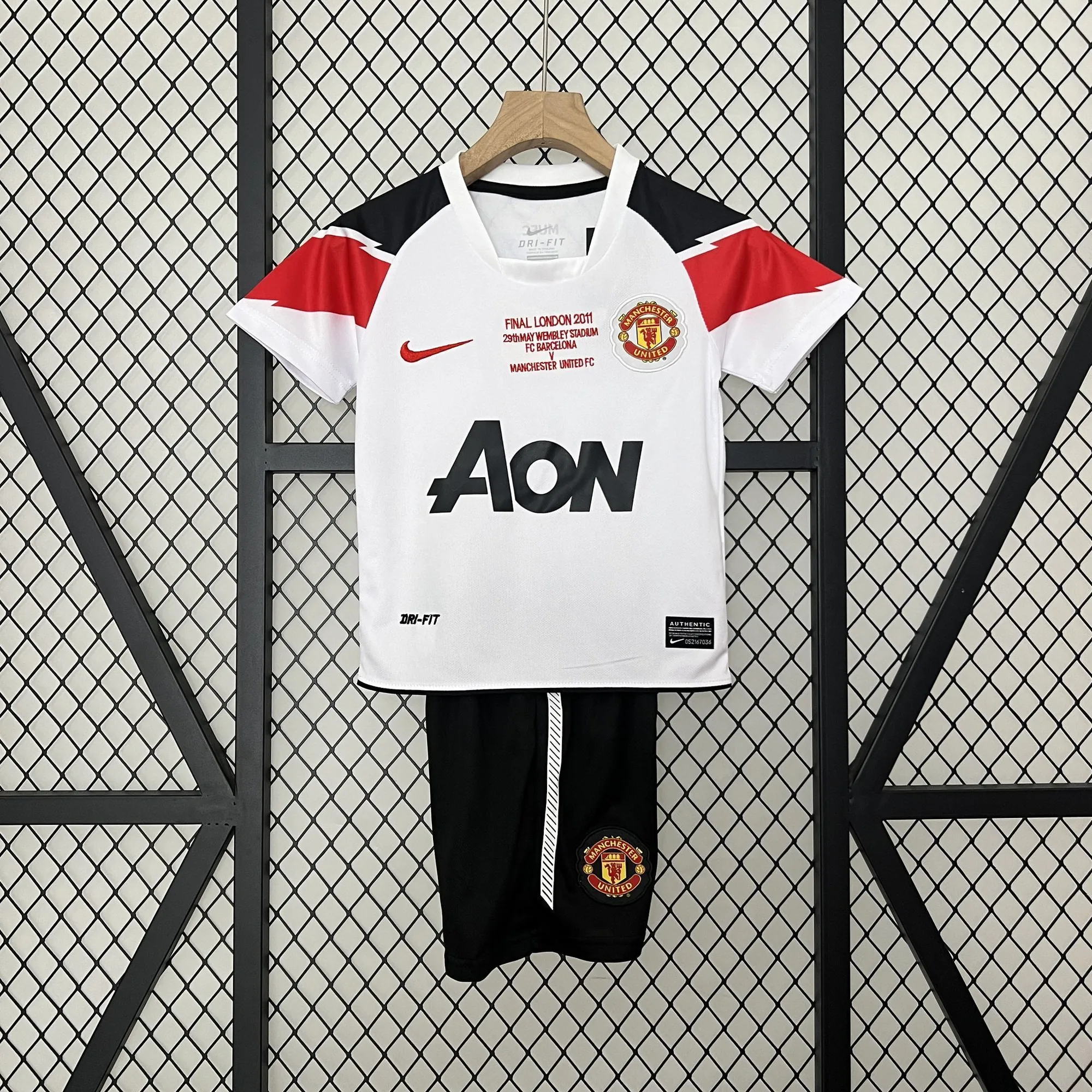 10-11 Manchester United Away Champions League Retro Kid Kits Youth Apparels AAAAJersey Yupoo 11