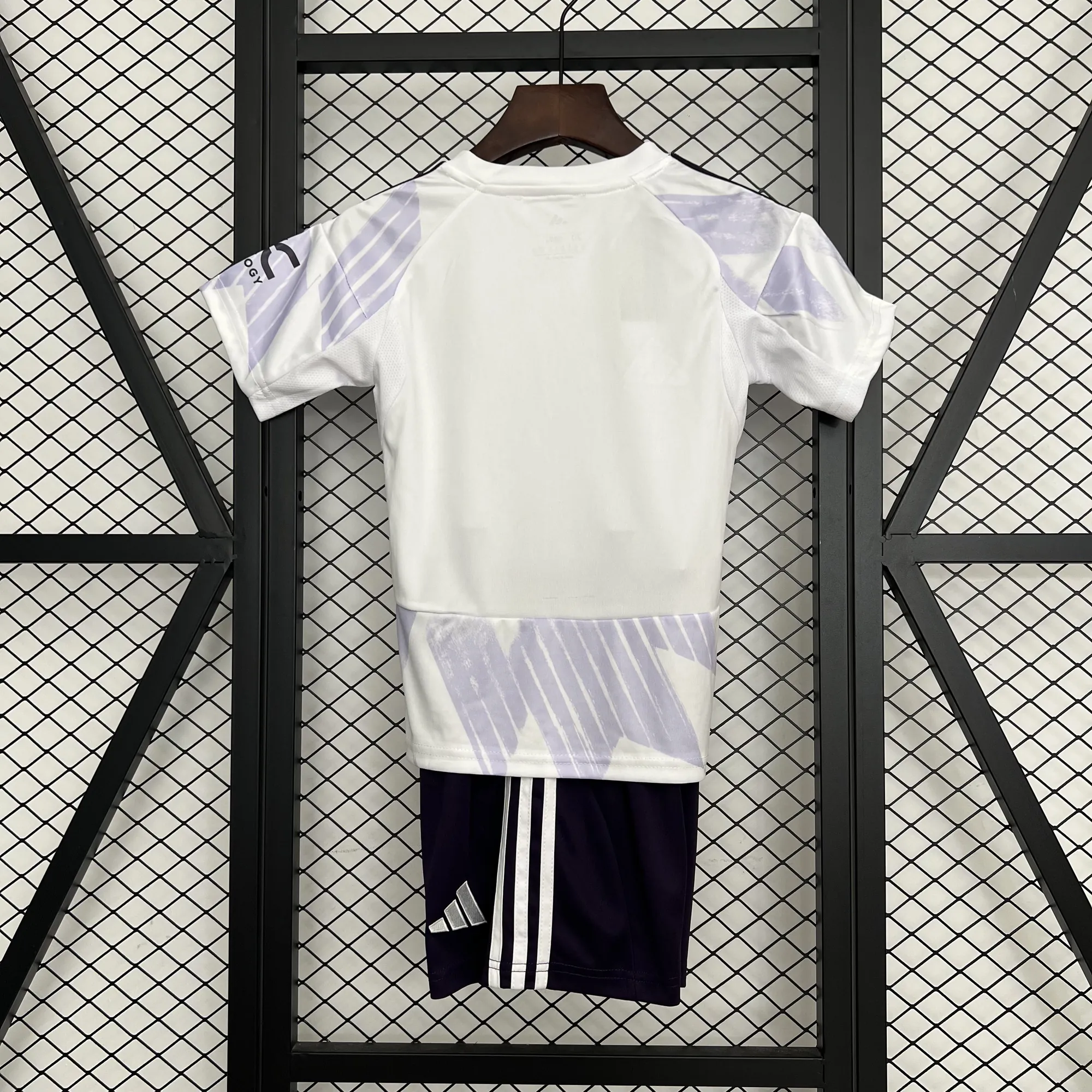 25-26 Manchester United Away Kid Kits Youth Apparels AAAAJersey Supply Yupoo 6