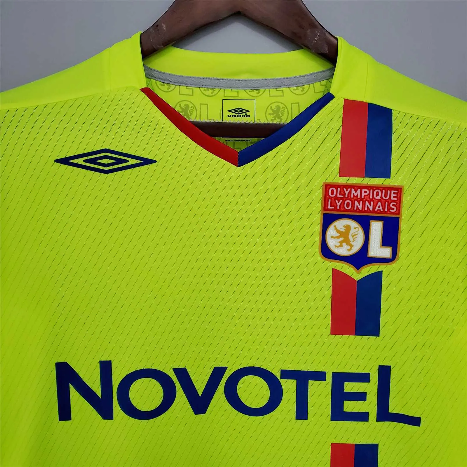 08-09 Lyon green third away with UCL and fonts 1