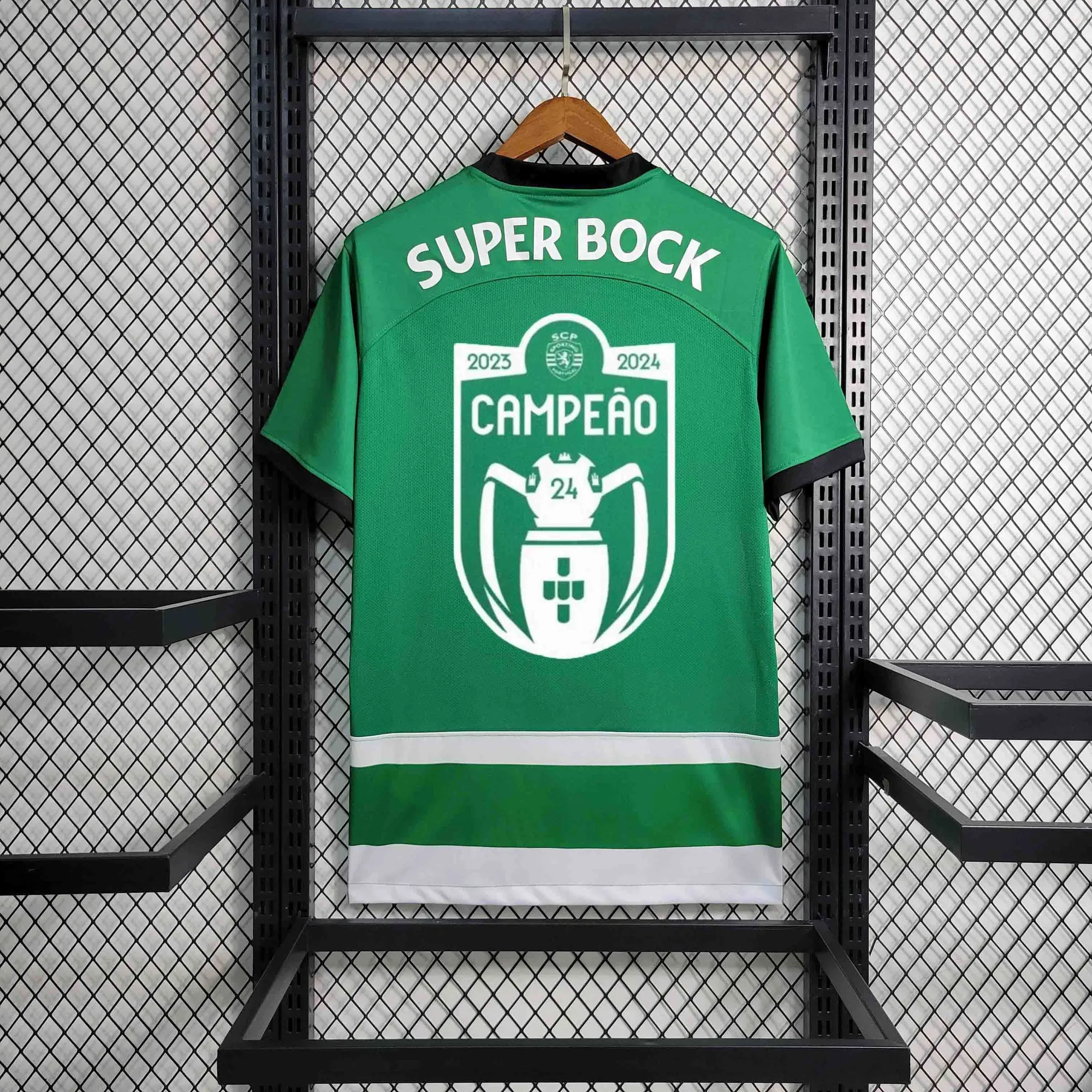 23-24 Sporting Lisbon Home Kit with Champion Customization Football AAAAJersey Supplier 4