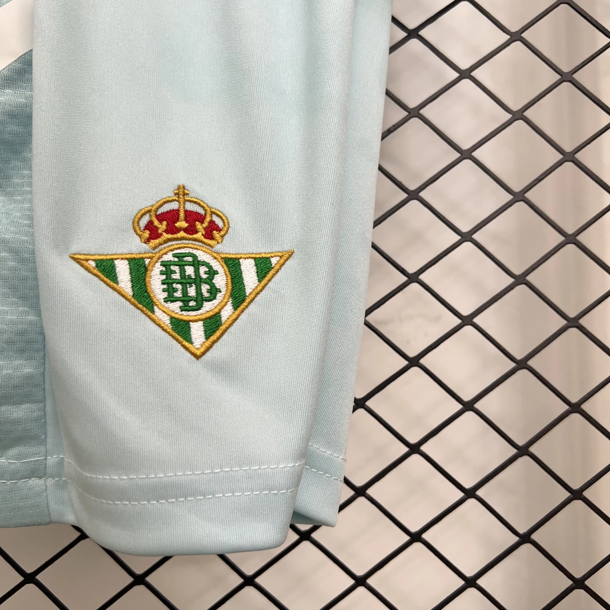 25-26 Real Betis Home Kid Kits Youth Apparels Football AAAAJersey Supply Yupoo 3