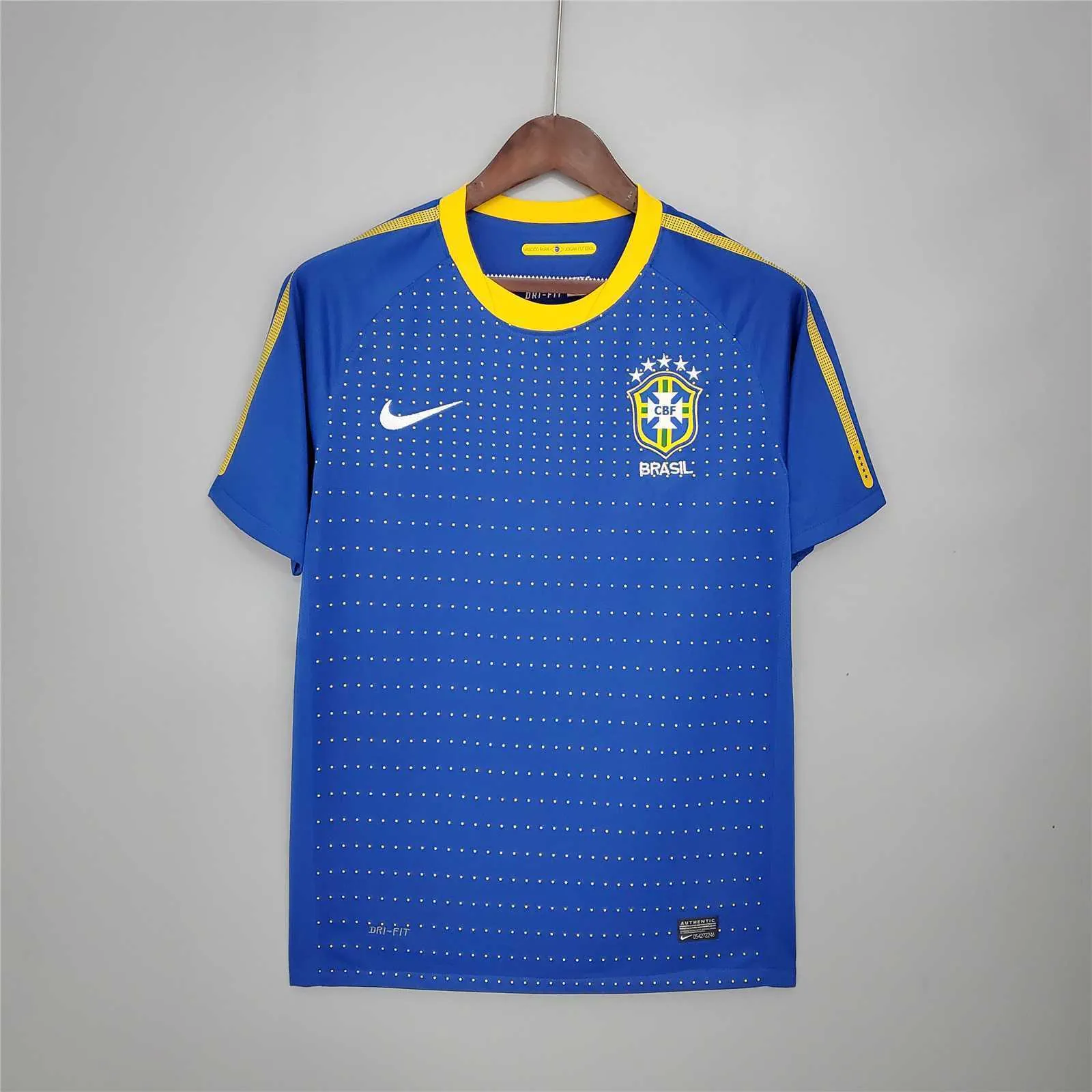 2010 Brazil away 3