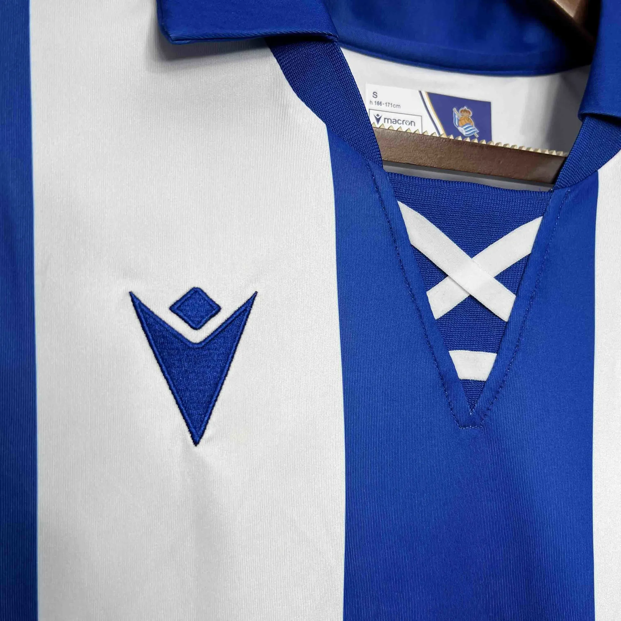 24-25 Real Sociedad Home Kit Soccer Uniform AAAAJerseys Dropshipping Yupoo 3