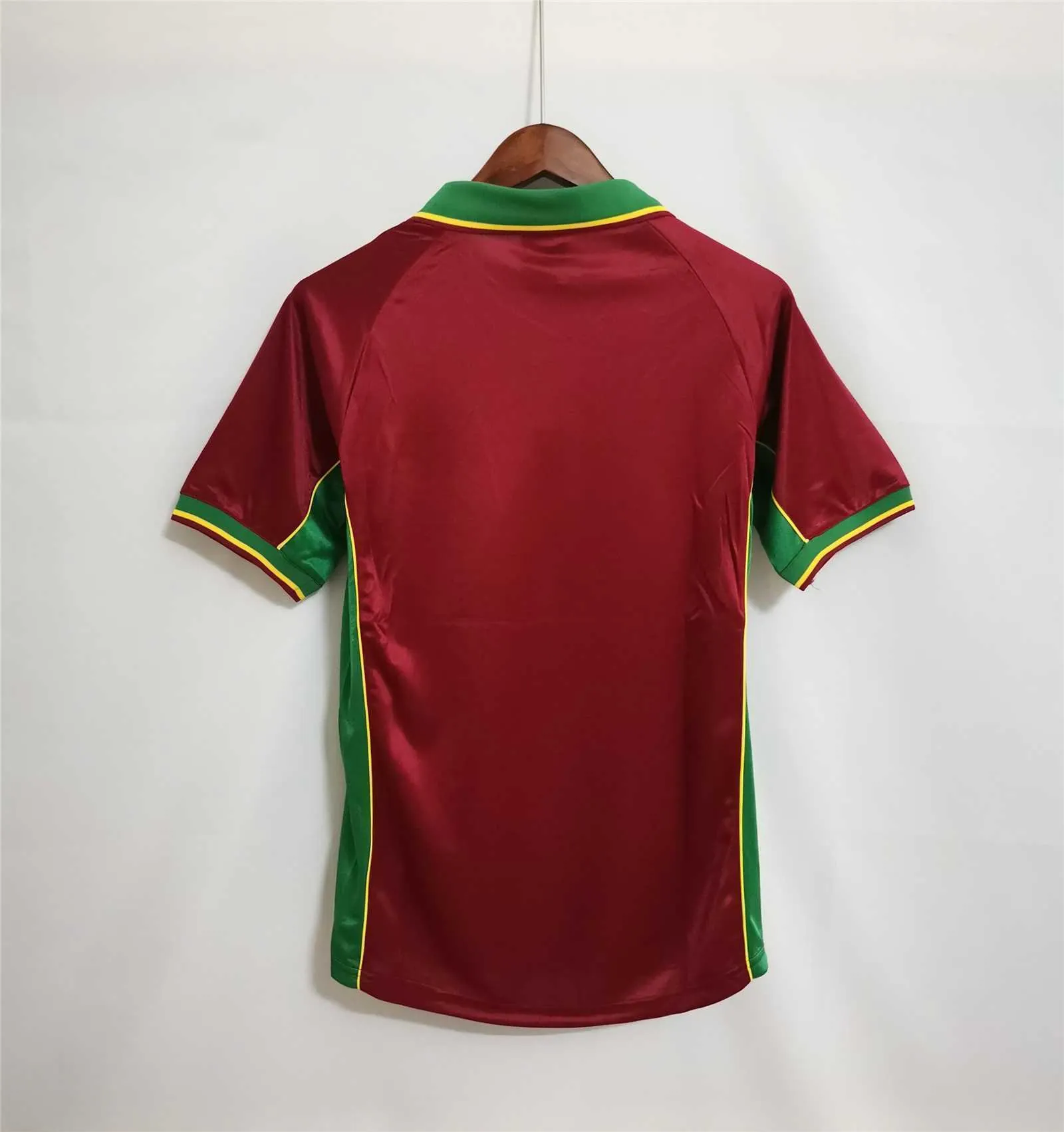 1998 Portugal home red 3
