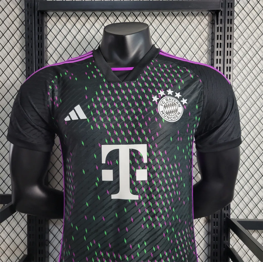 23-24 Bayern Black Special Edition player version 6