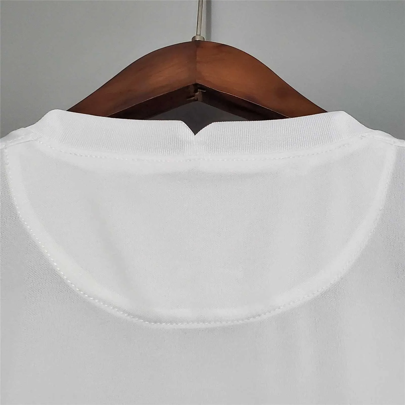 2020 France away 11