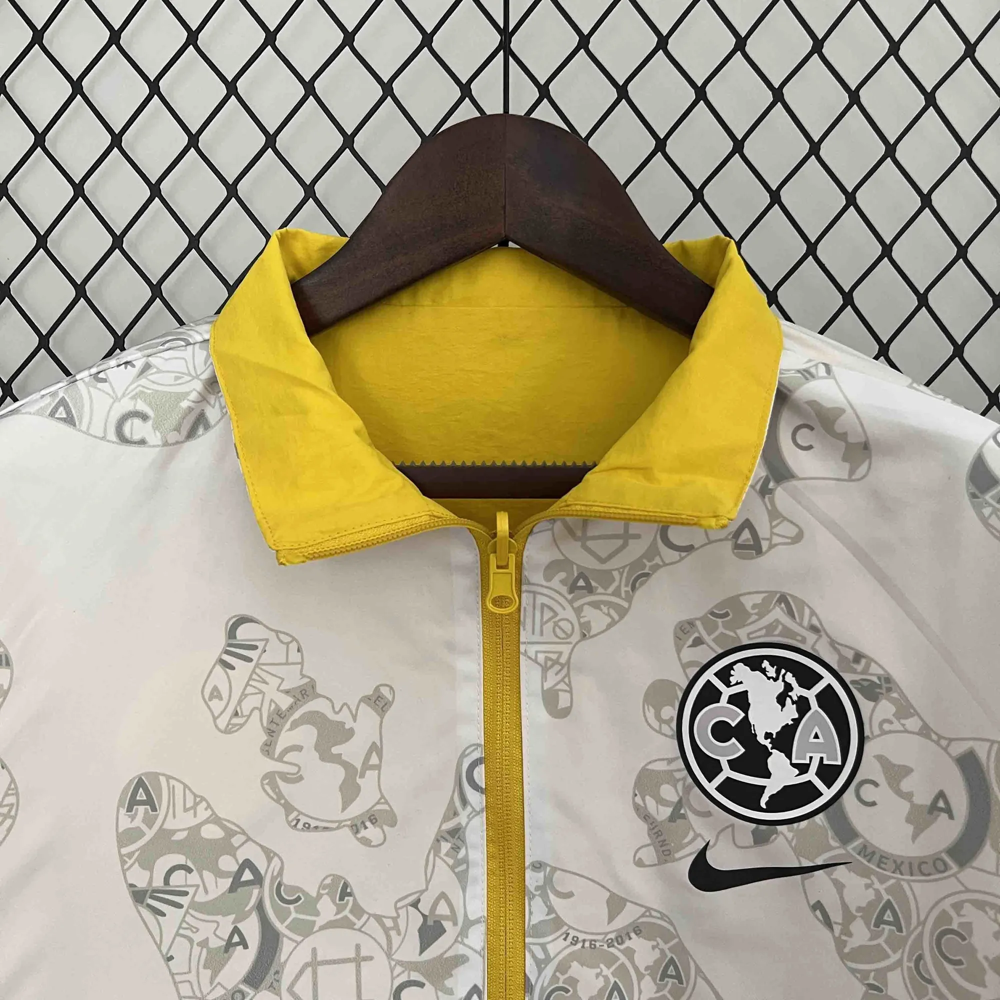 2024 Club America Trench Coat Reversible Windbreaker Double-Sides Jacket Soccer AAAAJersey Yupo 6