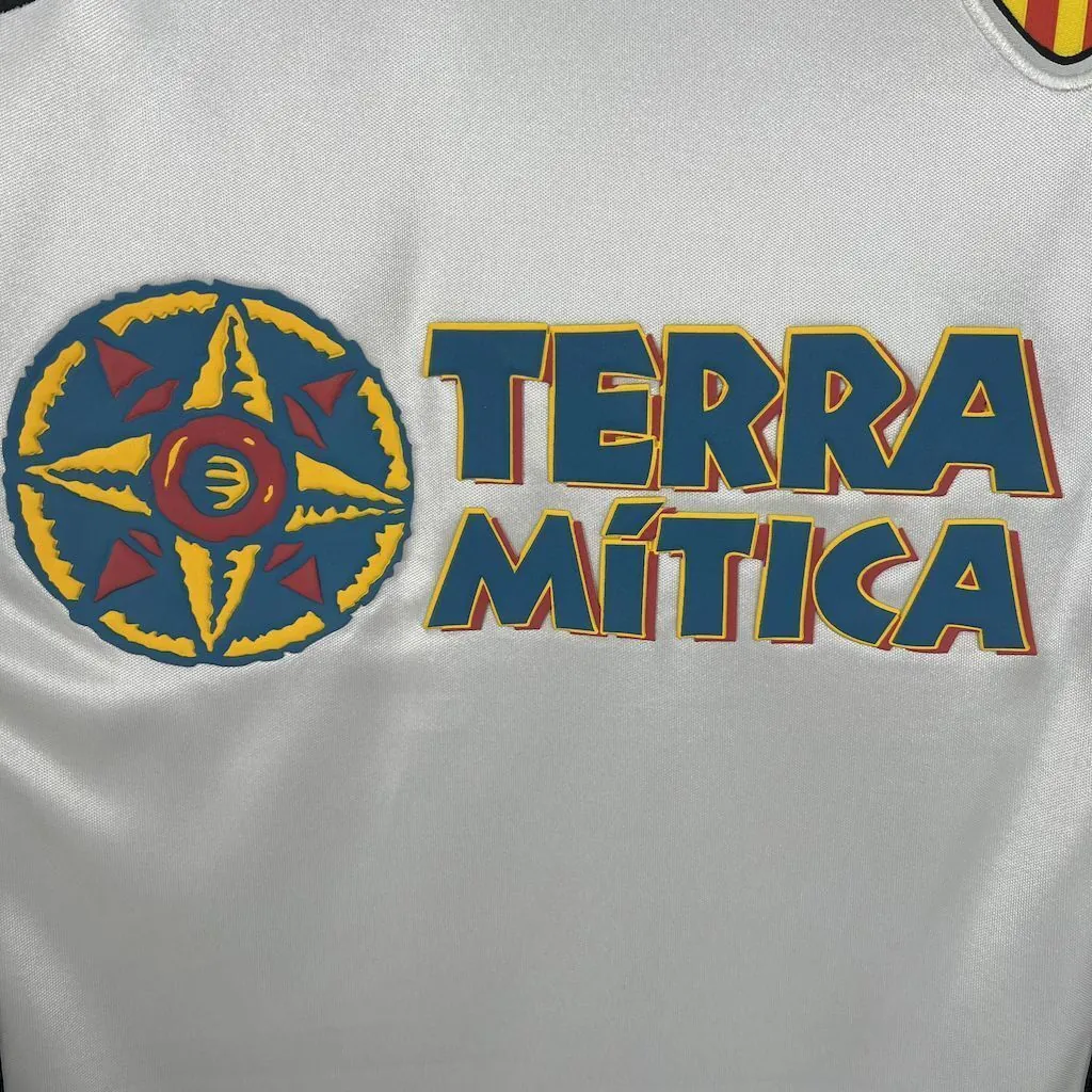 00-01 Valencia Home Retro Kit Vintage Shirt AAAAJersey Supplier Yupoo 1