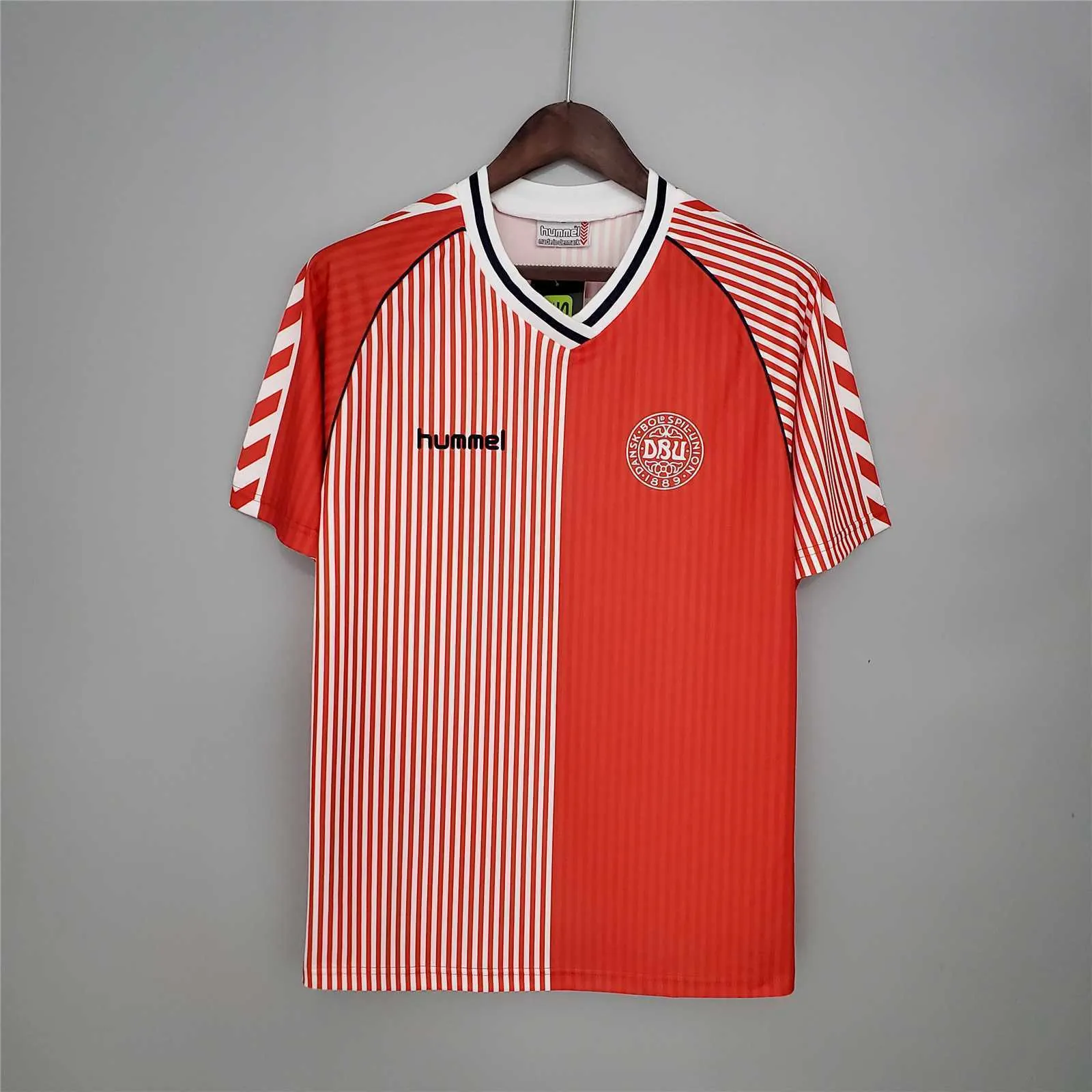 1986 Denmark home 12