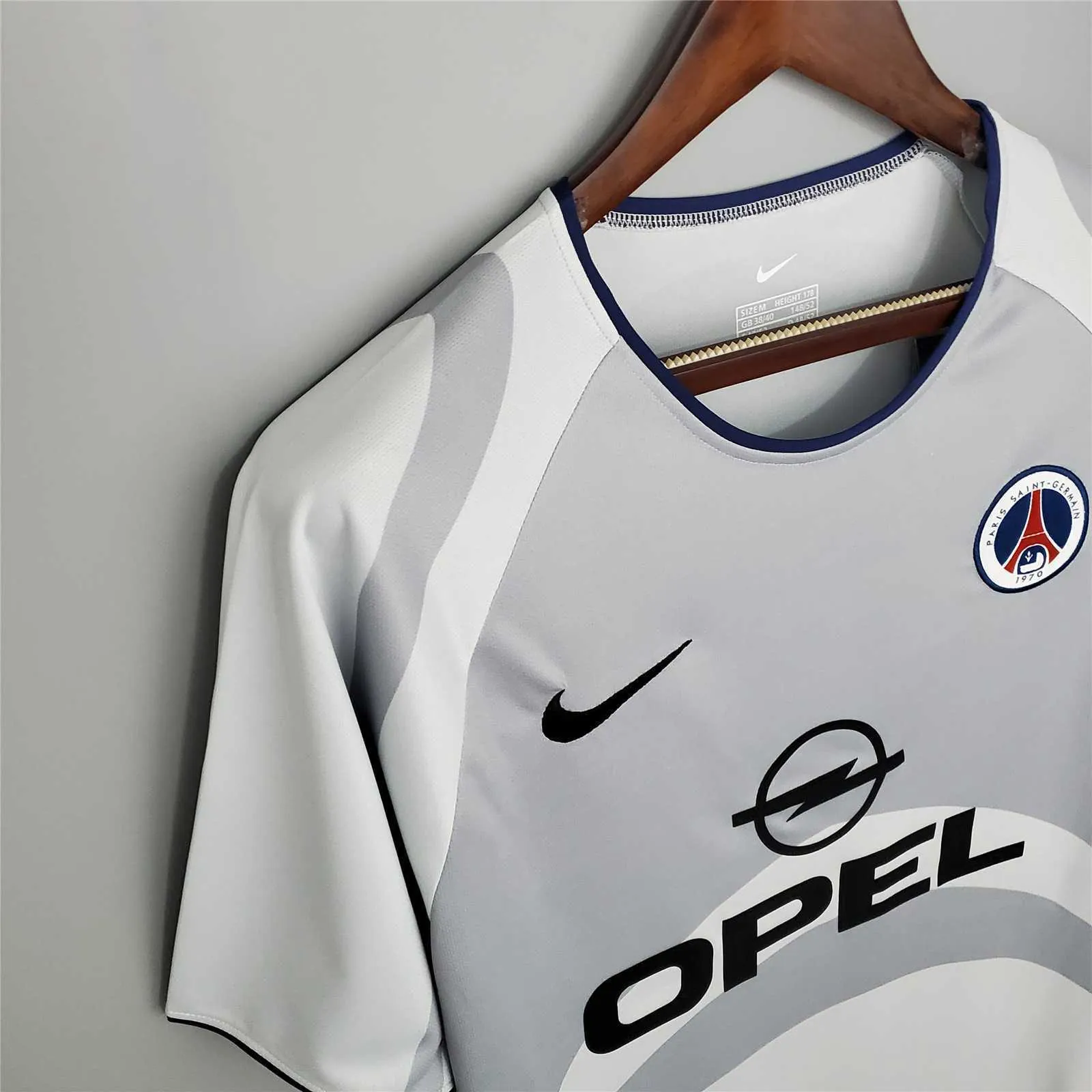 01-02 PSG away 1