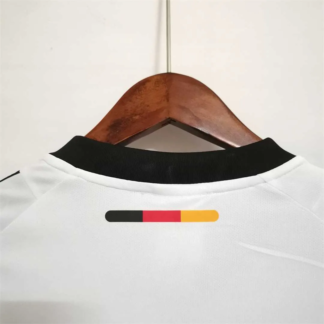 2002 Germany home 3